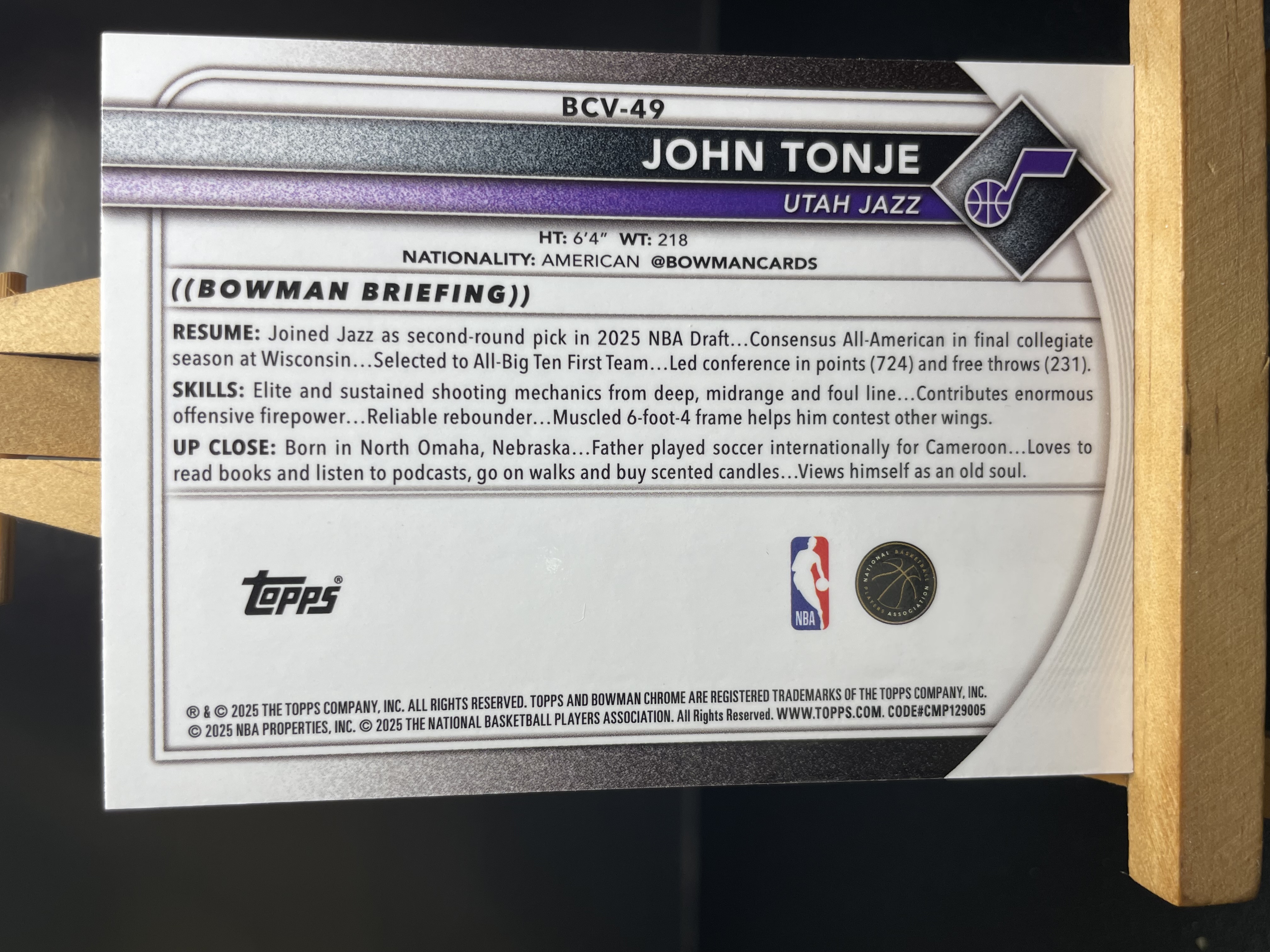 (A7) 2025 TOPPS 棕 蛇纹折 新秀RC 约翰 汤杰 爵士 近期大热球星 收藏凑套必备 卡品如图 !!!