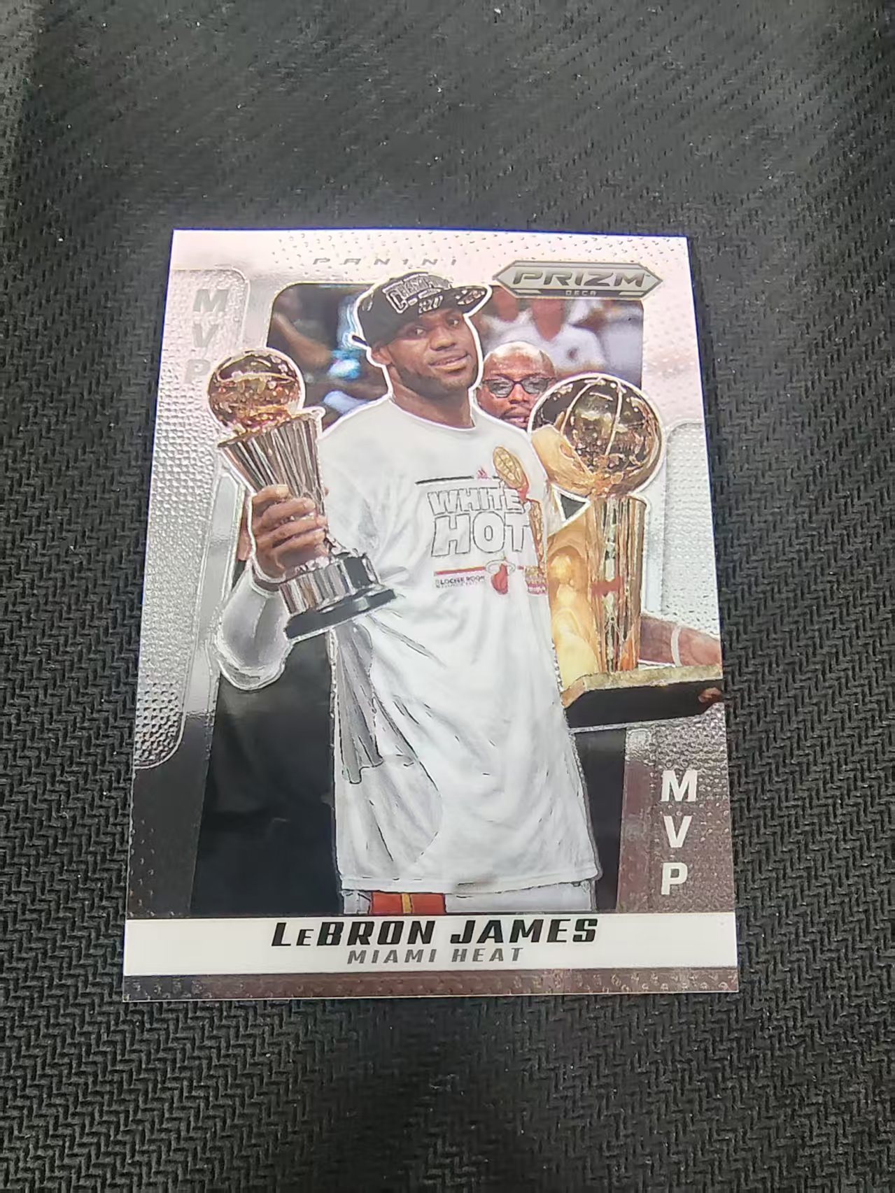 【可合并,不累计】2024-25 Panini Prizm LeBron James DECA PZ 热火 勒布朗 詹姆斯 老詹 复刻 MVP 捧杯 划痕 边角瑕疵 #289