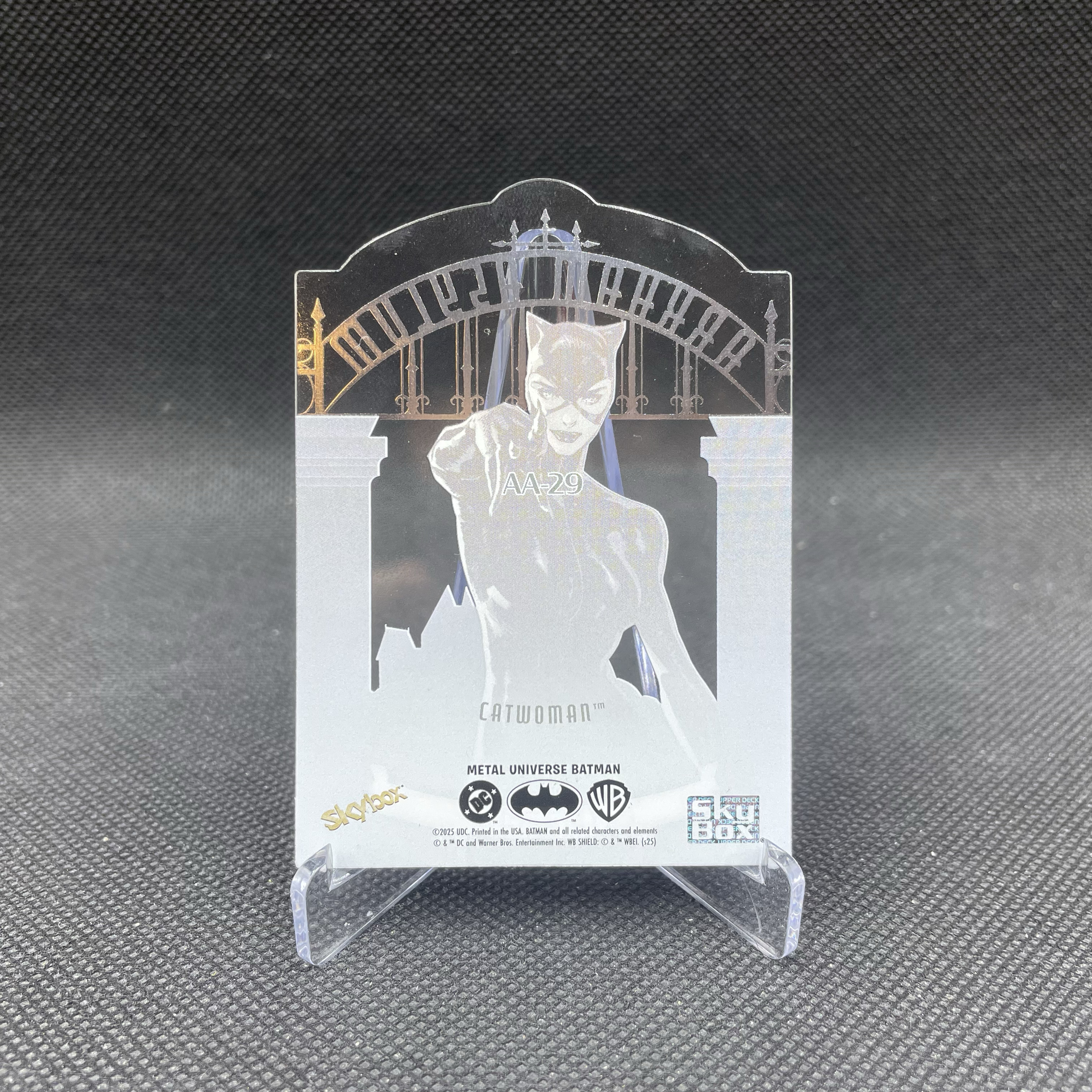 2025 SkyBox Marvel(MCU) Metal Universe 【无界代卖】Catwoman DC 蝙蝠侠 金属宇宙 猫女 胶片特卡 异形切割 SP 品如图 不累计 大鱼