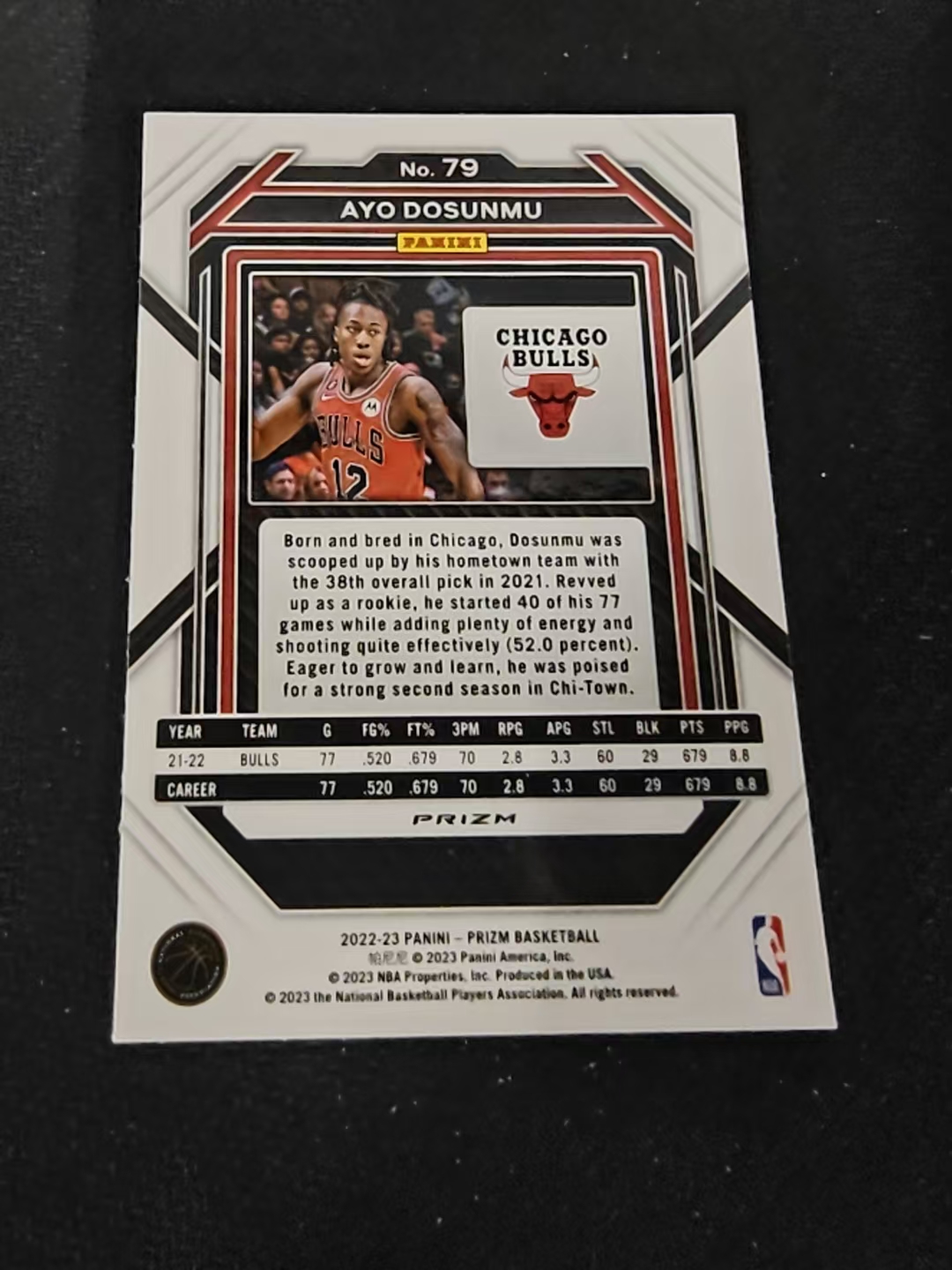 2022-23 Panini Prizm Ayo Dosunmu 阿约 多孙穆 公牛 银折 PZ 划痕 边角瑕疵 #81