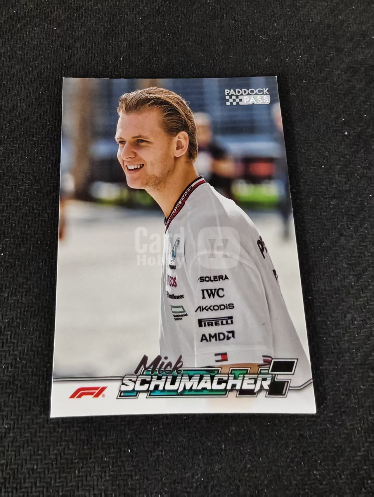 2024 Topps Paddock Pass F1 Mick Schumacher 法拉利 迈克尔 舒马赫 围场通行证 划痕 边角瑕疵 @25