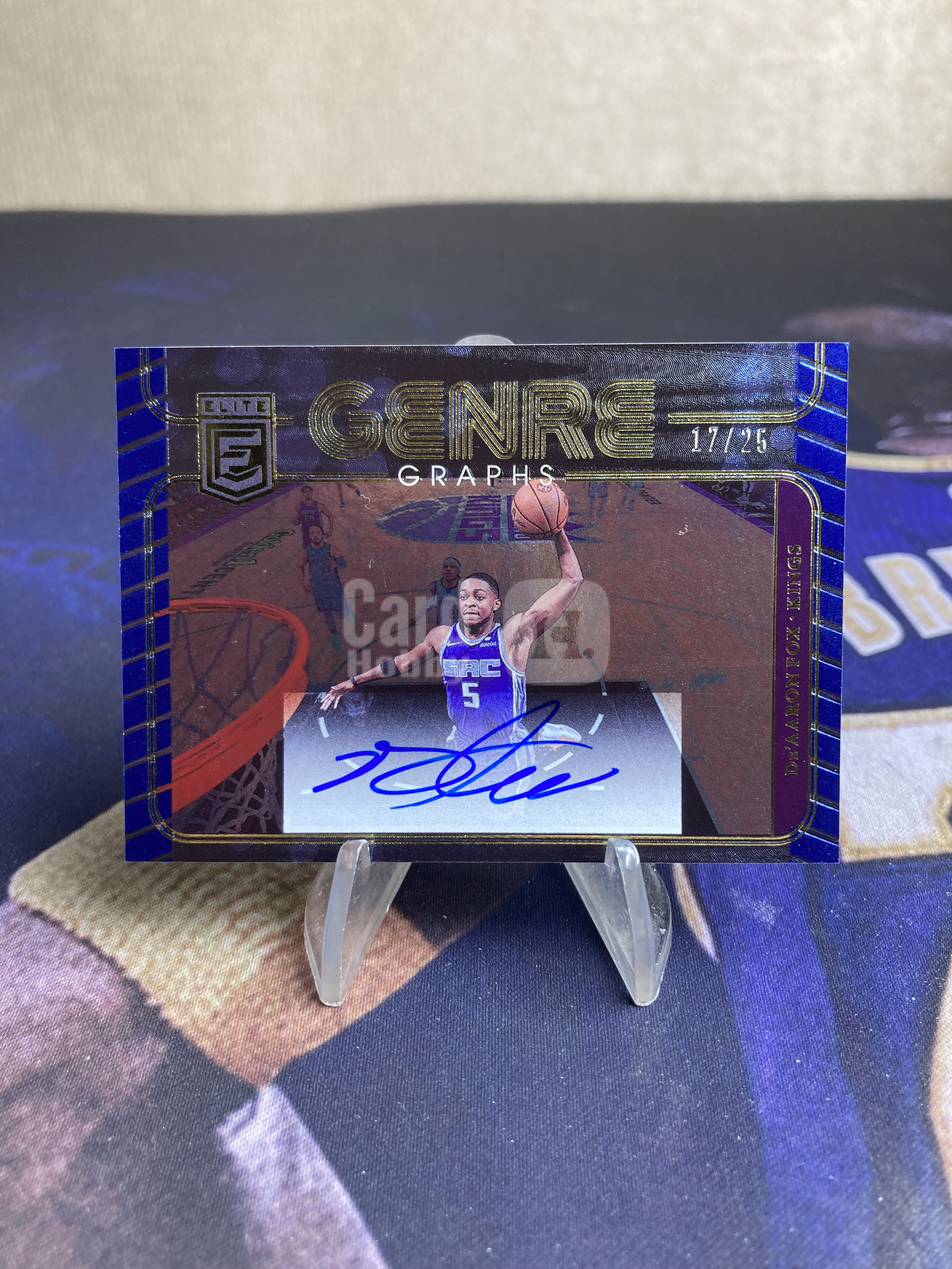 2022-23 Panini Elite De'Aaron Fox 【星卡优转】精英系列 国王 达龙 福克斯 17/25编 签字 卡签 蓝平行 GG签 专收必备 微瑕如图 夏洋