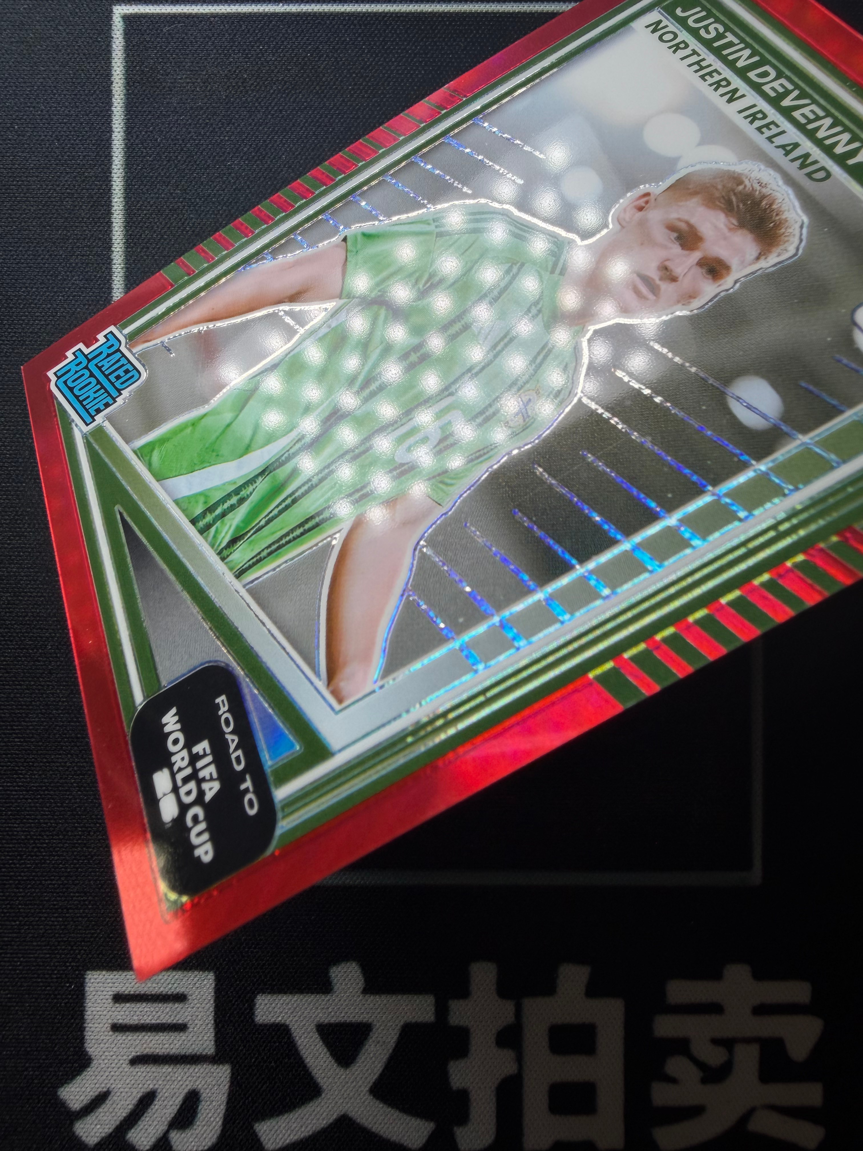 【易文拍卖 超级回款】2025-26 Panini Donruss 杜蕾斯世界杯之路 JUSTIN DEVENNY 贾斯汀 德文尼 水晶宫 RC新秀 134/199编 红折O版 卡品如图#agger