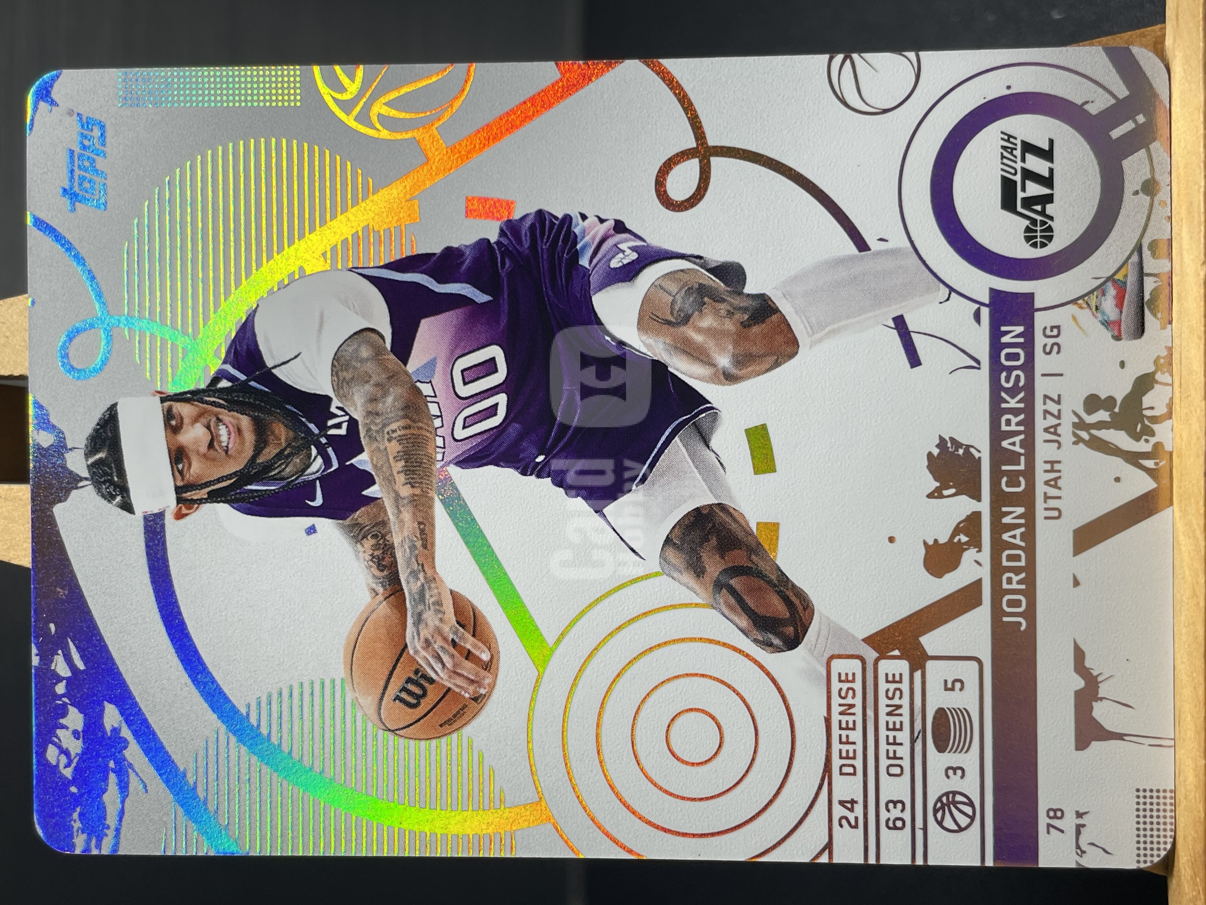 (T3) 2025 TOPPS 折射 乔丹 克拉克森 爵士 近期大热球星 收藏凑套必备 卡品如图 !!!