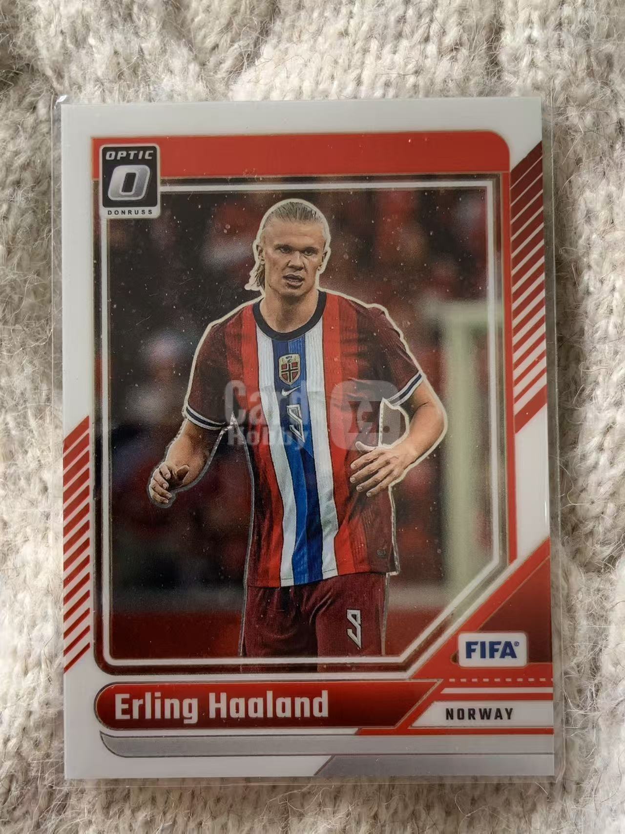 2024 Panini Donruss Optic FIFA Erling Haaland 埃尔林・哈兰德 - 挪威神锋,曼城进球机器,终结能力顶级,常年斩获金靴,凑套必备