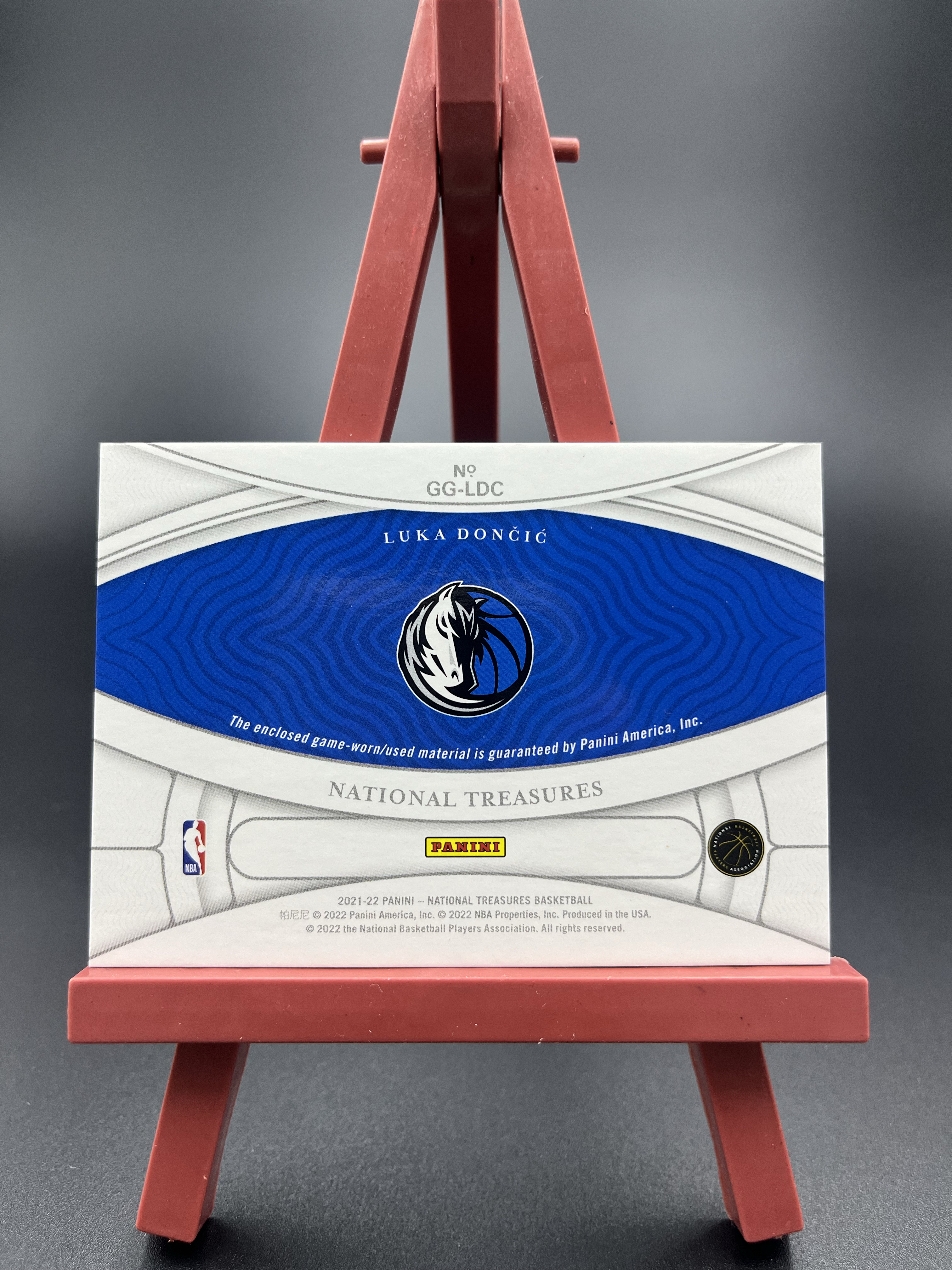 【西子拍卖】2021-22 National Treasures Luka Doncic 卢卡 东契奇 国宝 独行侠 68/99编 物料球衣切割 GU亲穿落场 Game Gear 卡品如图 XZ19