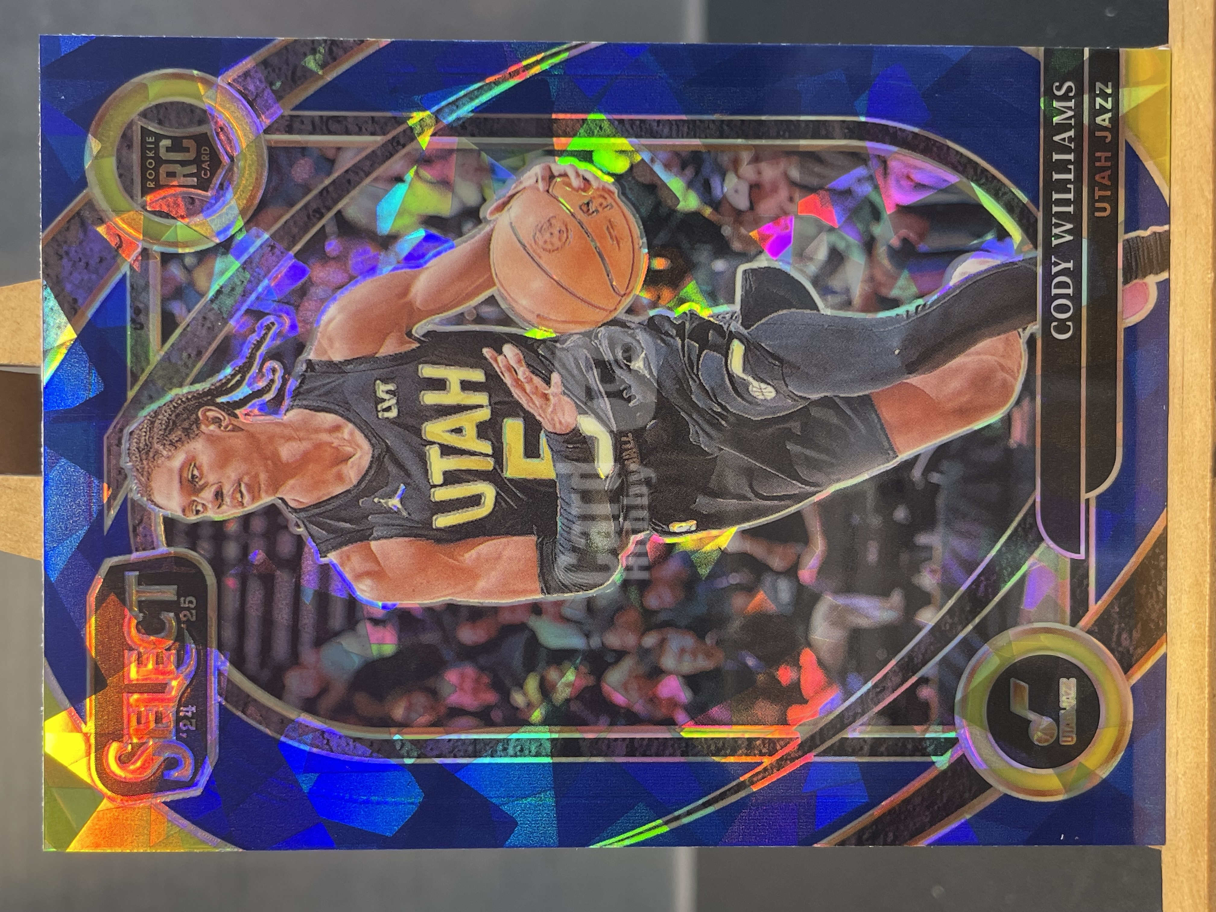 (K1) 2024-25 PANINI SELECT 折射  新秀RC 科迪 威廉姆斯  爵士   近期大热球星  收藏必备 卡品如图 ! ! !