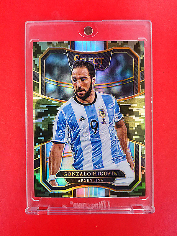 2017-18 panini Select 冈萨洛·伊瓜因 (( 9/20 同背号 等同1/1 迷彩折 品好,搏psa10分 )) ebay 奇迹