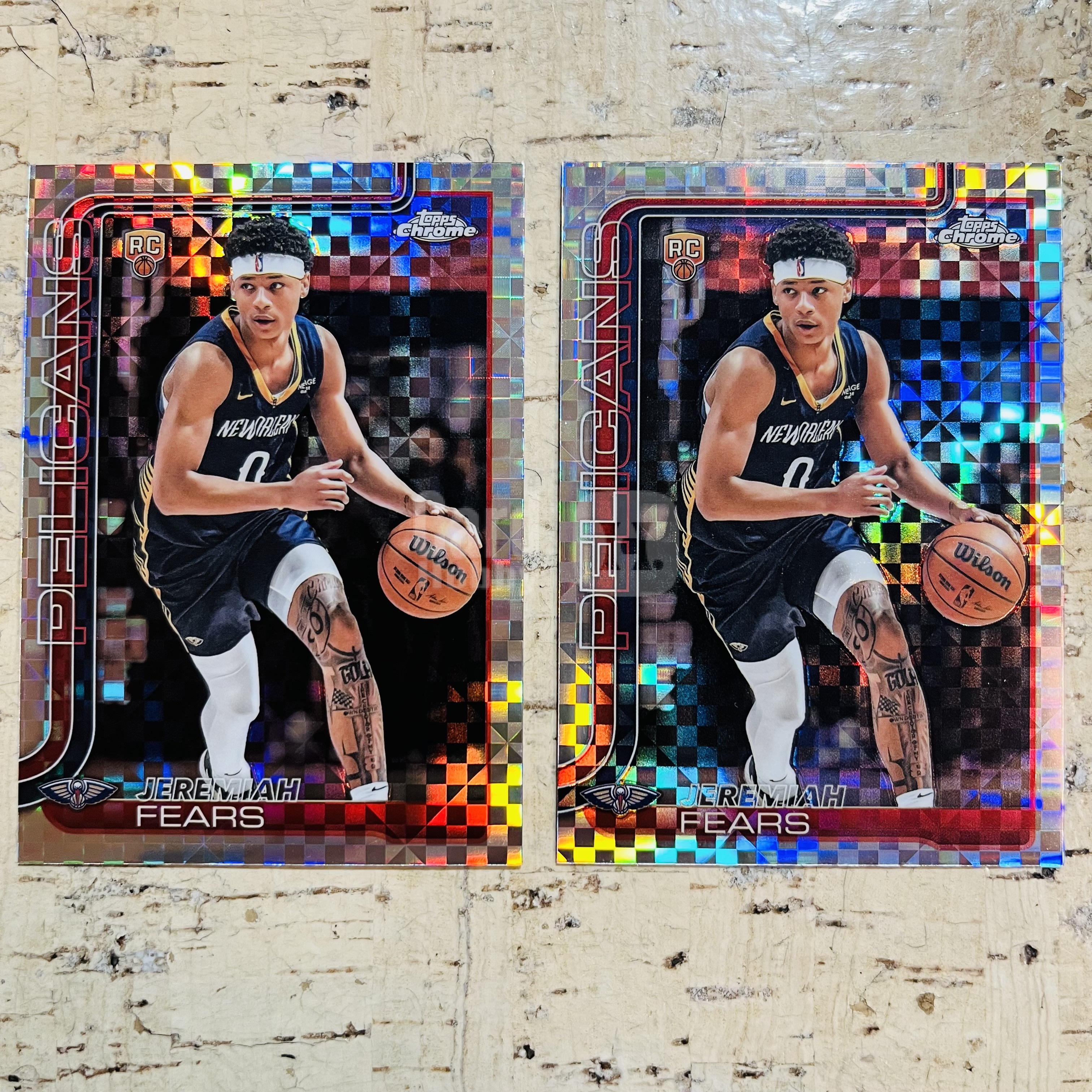 2025-26 Topps Chrome Jeremiah Fears RC 新秀 鹈鹕 费尔斯 菲尔斯 银棋盘折 格子折 2张打包 可兑换蓝X折 稀有折射 凑彩虹必备【小卡迷拍卖 可累积半年】