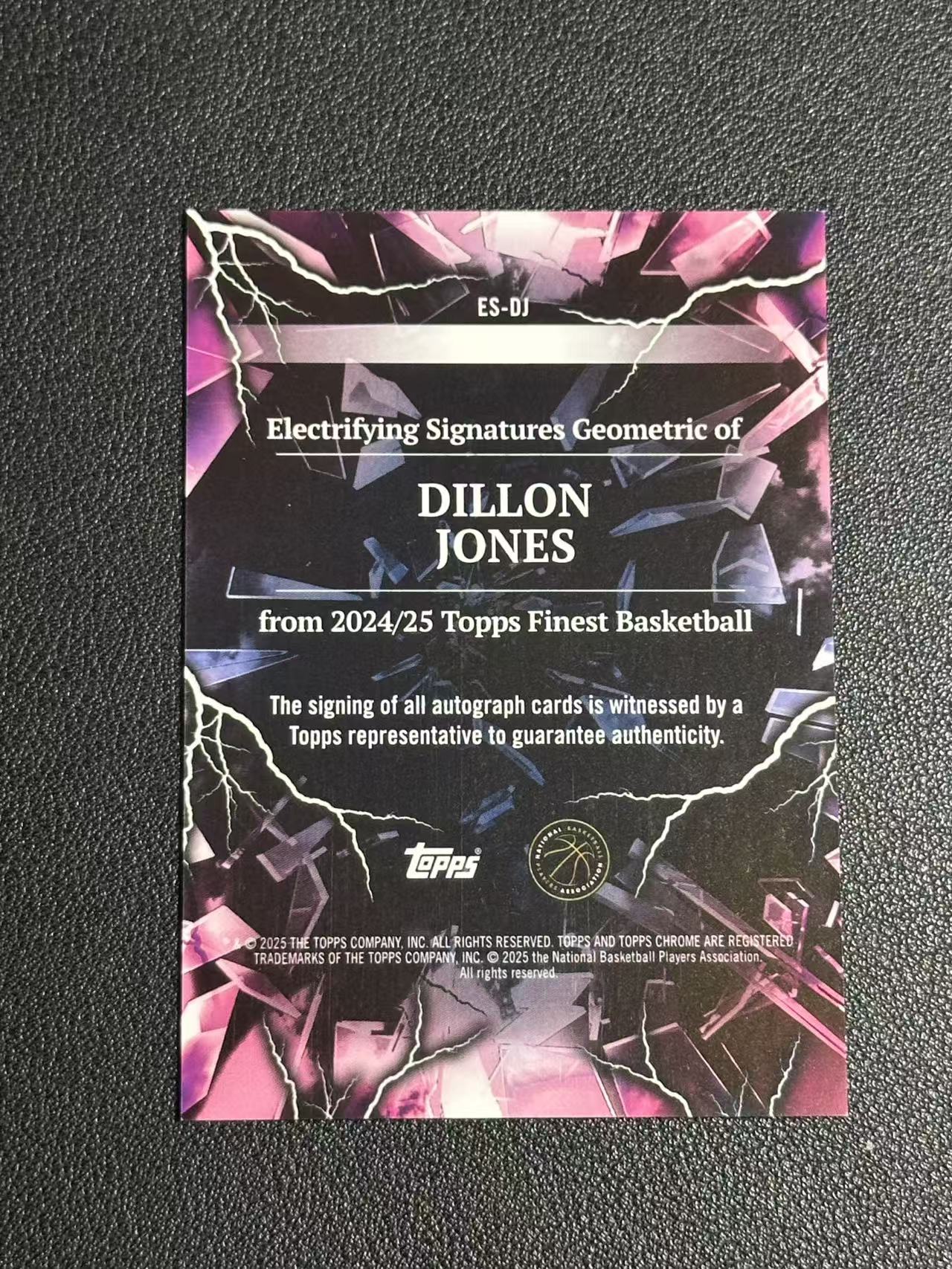 2024-25 Topps Finest Dillon Jones RC 【欧卡体育】新秀 狄龙 琼斯 签字 65/99编 蓝爆炸折 雷霆 卡品如图(reject)