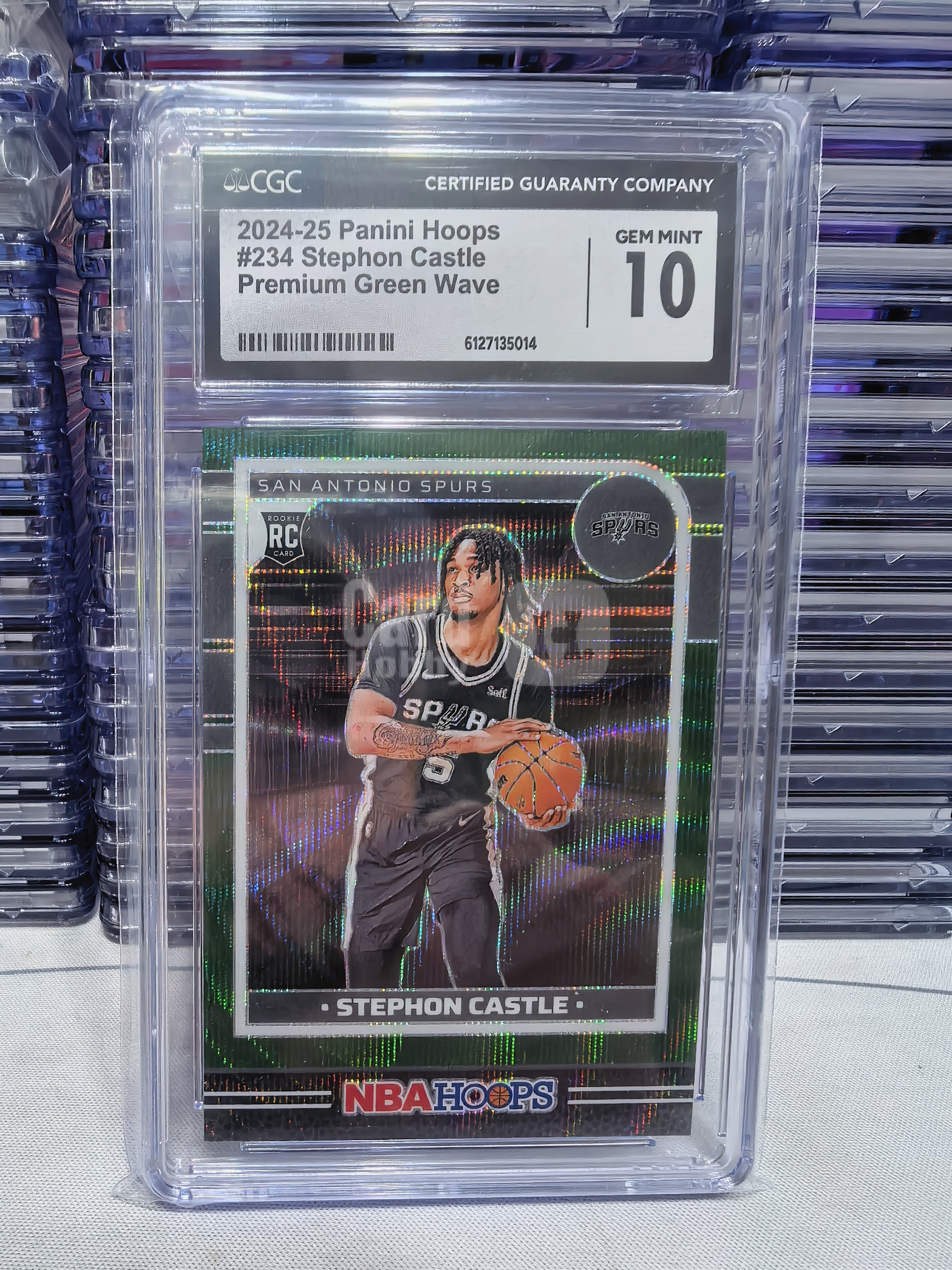 2024-25 Panini NBA Hoops Stephon Castle RC 新秀 马刺 卡斯尔 25编 稀有 绿波纹折 折射 美国CGC满分10分评级 马刺当家控卫 和文班亚马冲击总冠军