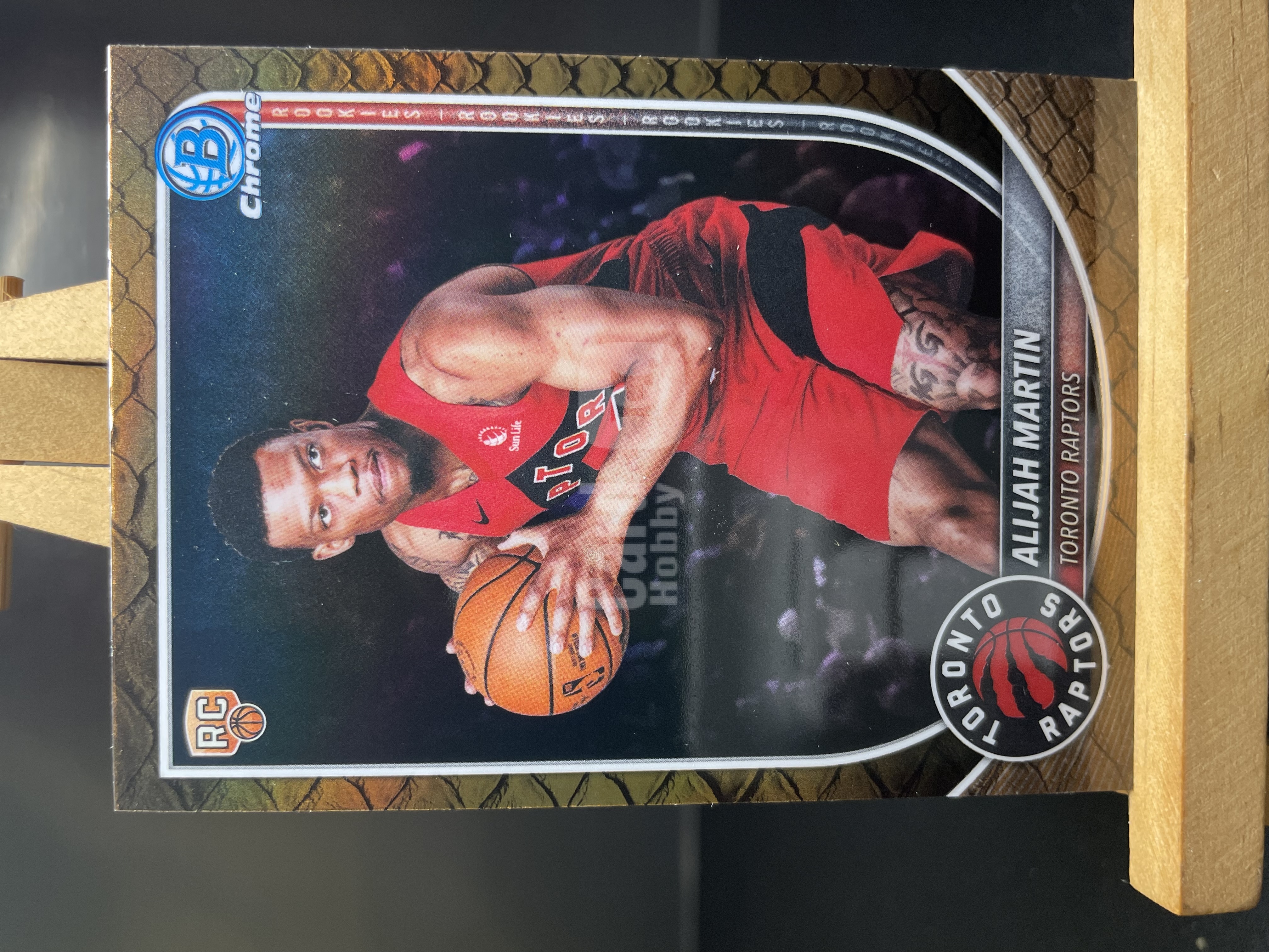 (A7) 2025 TOPPS 棕 蛇纹折 新秀RC 阿莱贾 马丁 猛龙 近期大热球星 收藏凑套必备 卡品如图 !!!