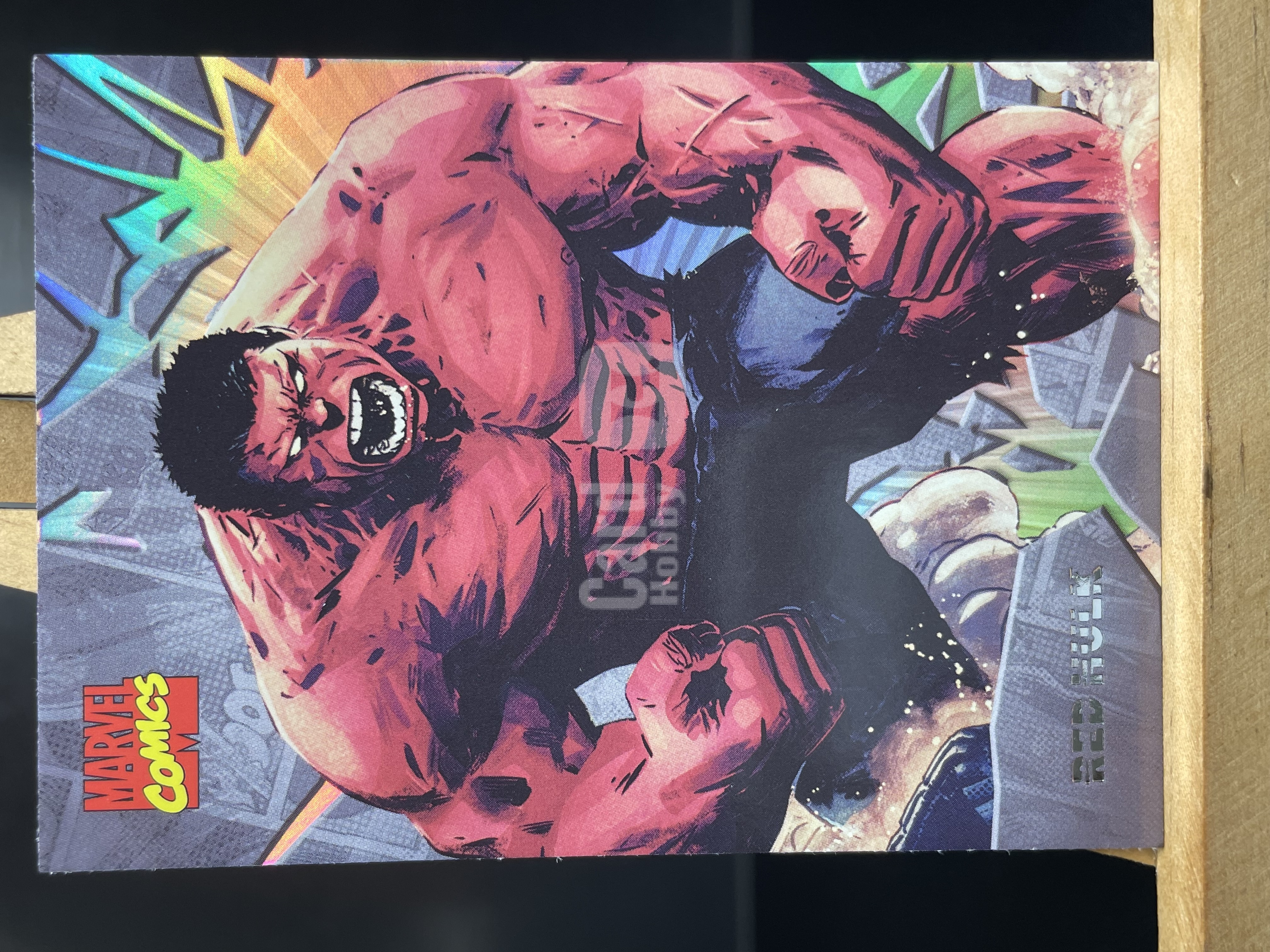 (T1)2023 漫威 FINDNG CARD MARVEL 折射 红浩克 实卡好看 收藏凑套必备 卡品如图 !!!