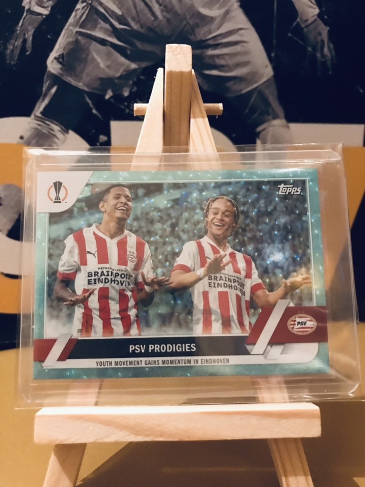 2023 Topps UEFA PSV PRODIGIES 【思密达】371/399编埃因霍温天才新秀进球庆祝银碎冰折特卡 值得收藏