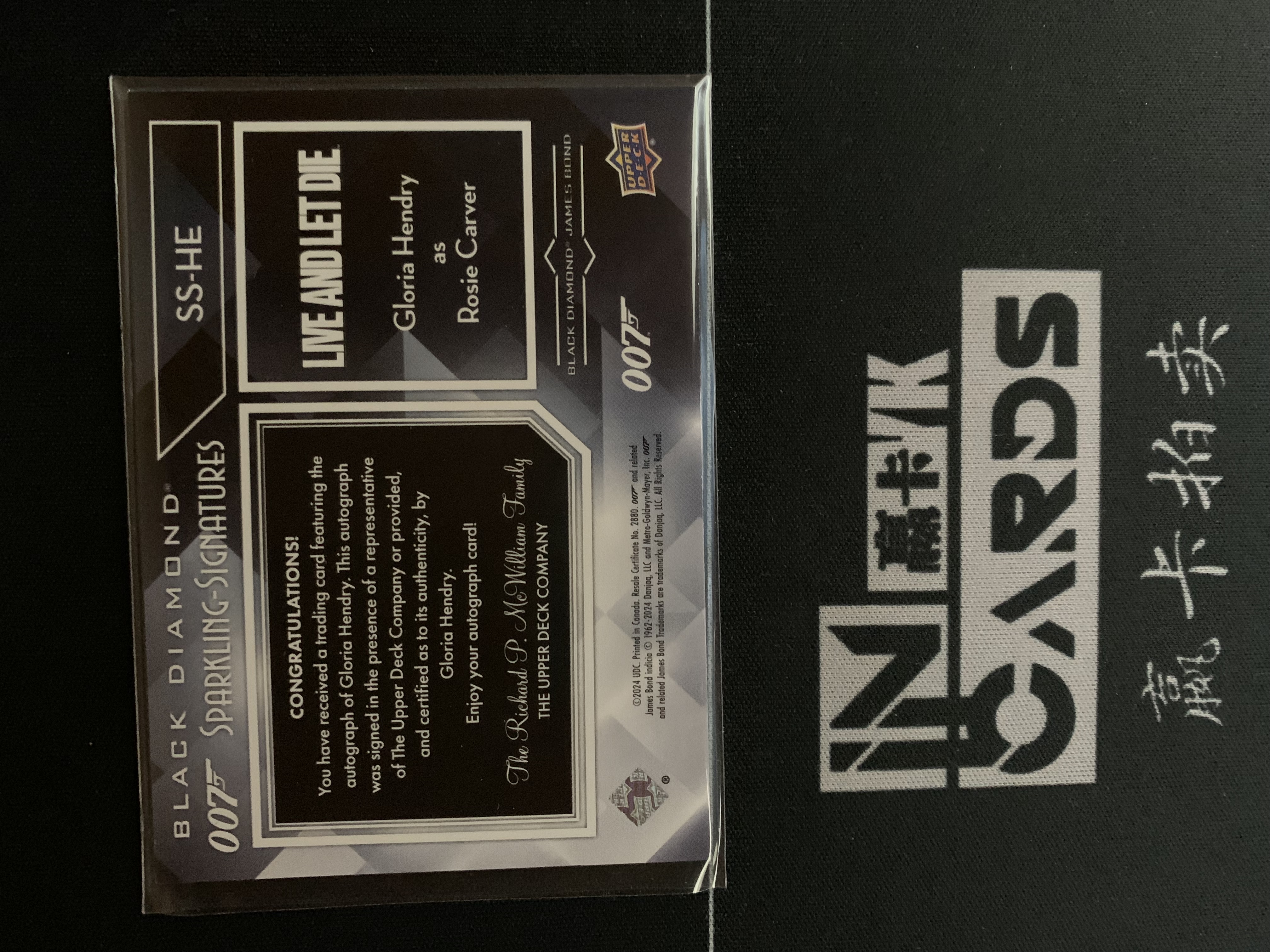 2024 Upper Deck 007系列 Black Diamond Rosie Carver 亨德利 罗西 卡弗 签字 卡签 银笔签 演员签 卡品如图 收藏必备 星火