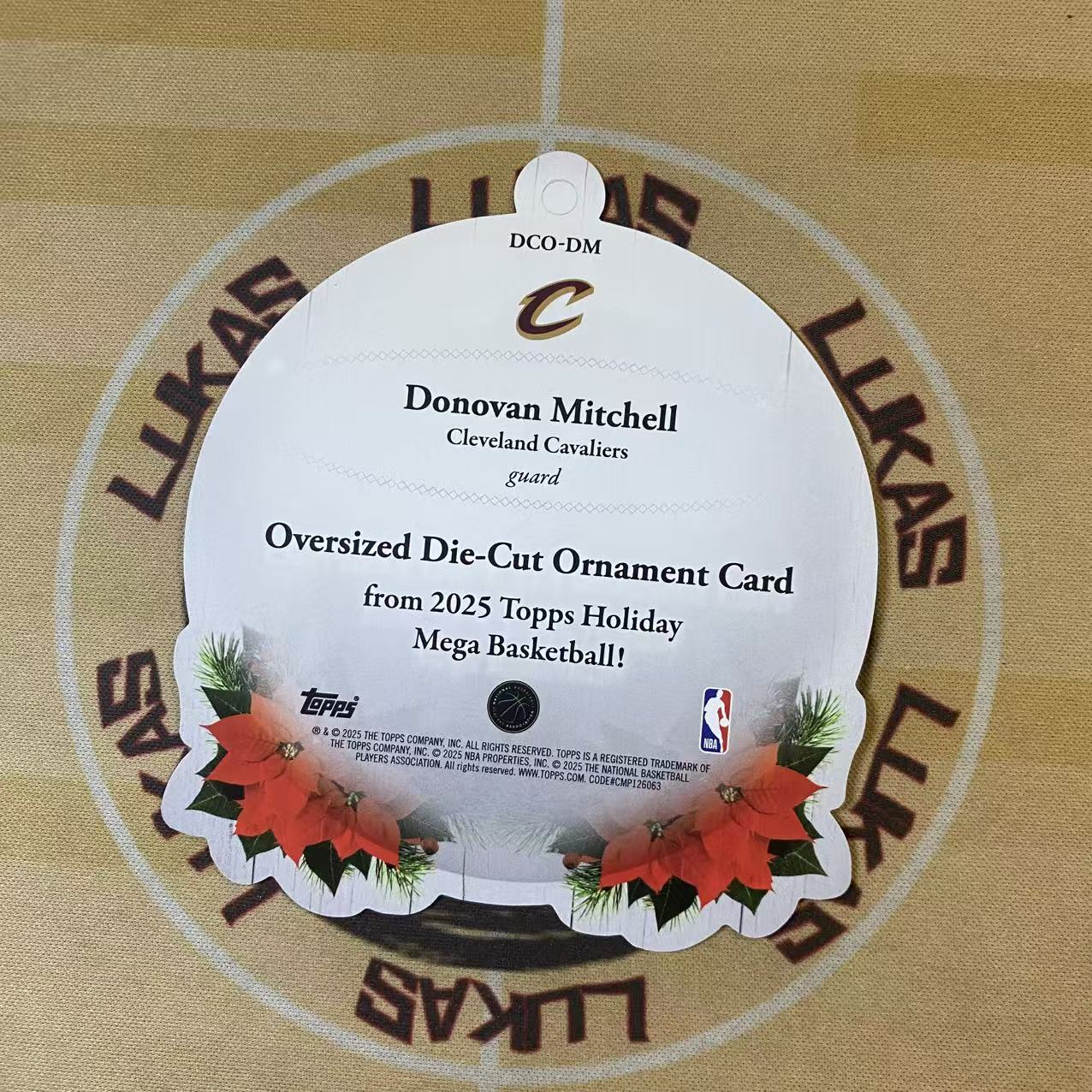 撸卡厮 Lukas 2025 topps holiday 大比例 盒货 异形特卡 骑士 全明星 后卫 米切尔 银折 铃铛异形 (nq)