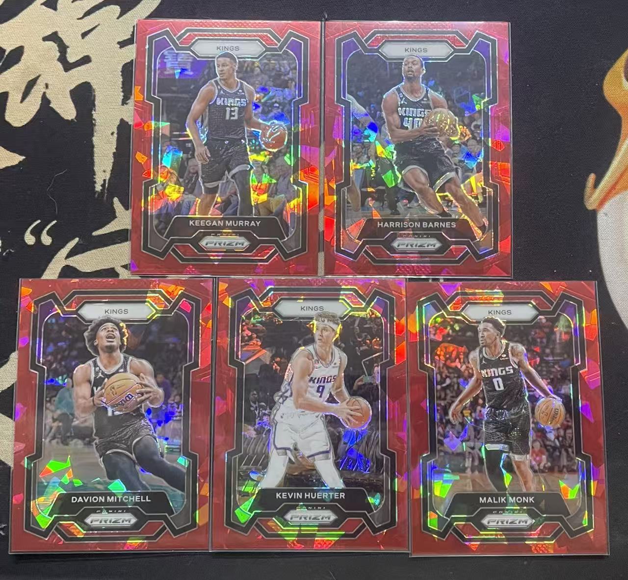 2023-24 Panini Prizm Davion Mitchell 戴维恩·米切尔 基根·穆雷 巴恩斯 许尔特 马利克·蒙克 国王队 红碎冰 碎冰折 折射 pz 打包 值得收藏(猴子卡社)