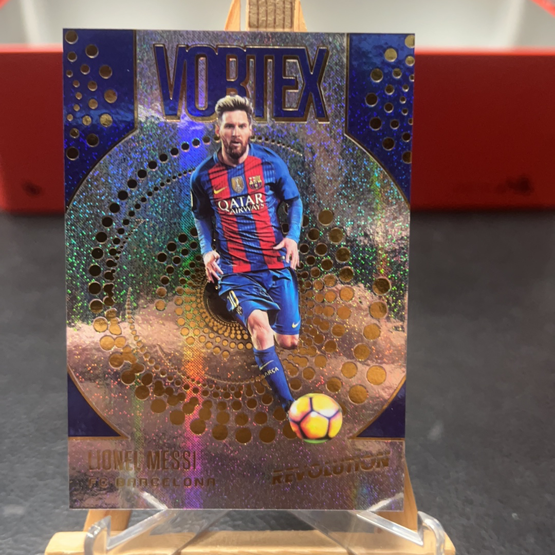 【SY代卖sy0297-可累积-瑕疵看图】2017 Panini Revolution Lionel Messi 梅西 巴萨 巴塞罗那 革命 Vortex特卡