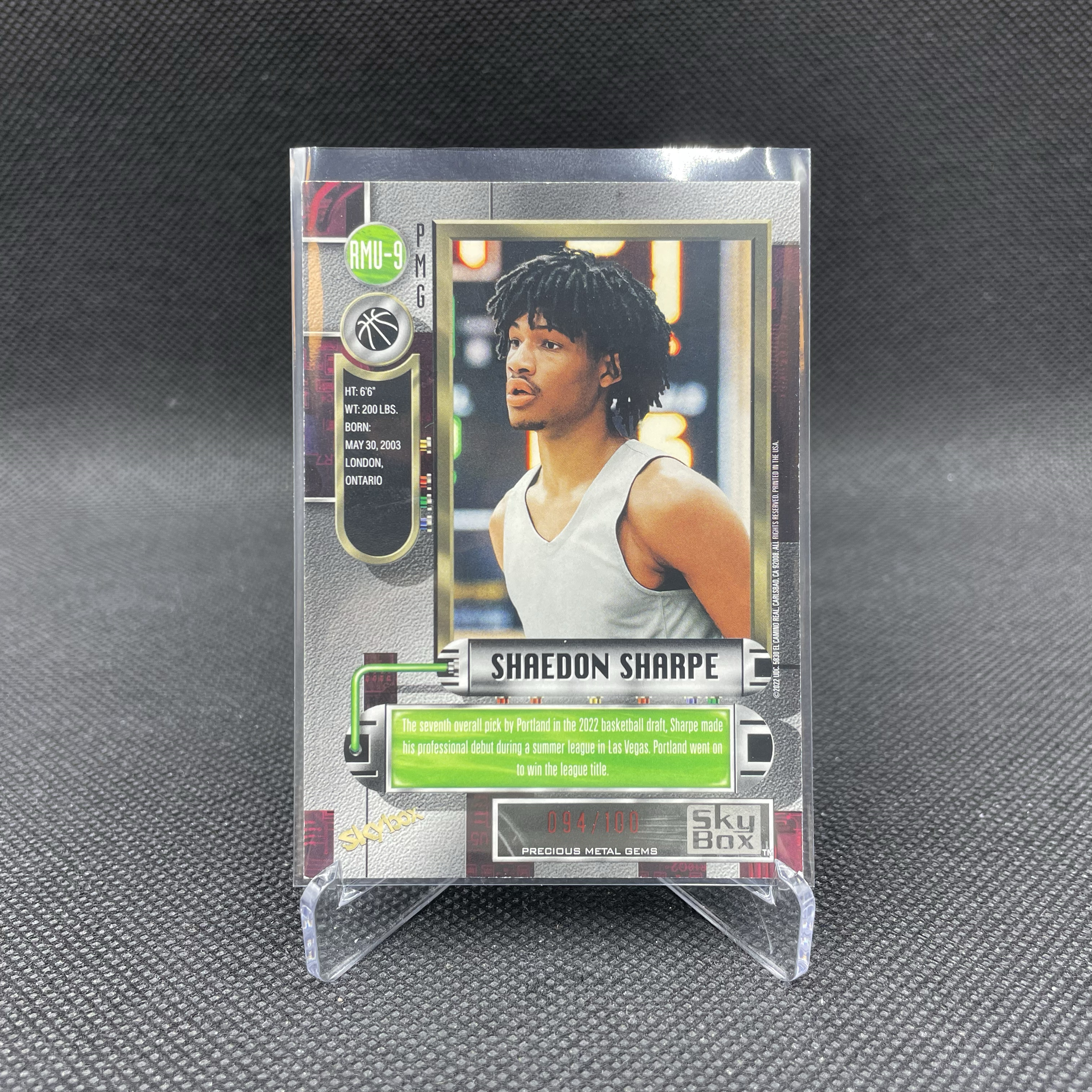 2022 SkyBox Metal Universe Shaedon Sharpe RC 金属宇宙 开拓者 新秀 谢登 夏普 094/100编 红宝石 红宝 PMG 顶级复刻老特 第三张 品如图 wy