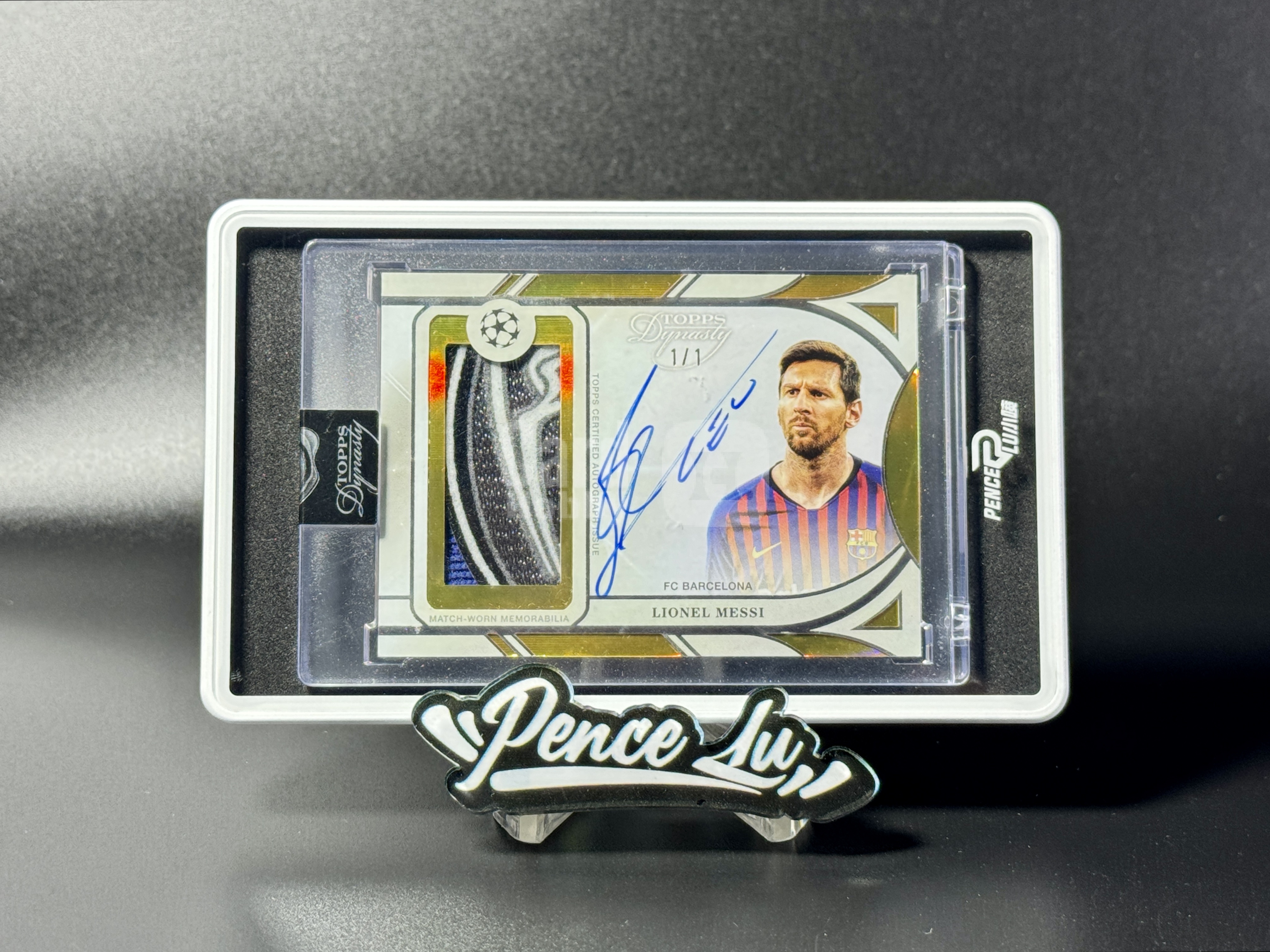 【喷子拍卖】2025 topps dynasty Lionel Messi 王朝欧冠 巴塞罗那 阿根廷球王 梅西 patch 签字 一编 1/1 金闪 卡签 切欧冠大耳朵杯logo match-worn落场超有价 系列大hit 原封砖 龙哥