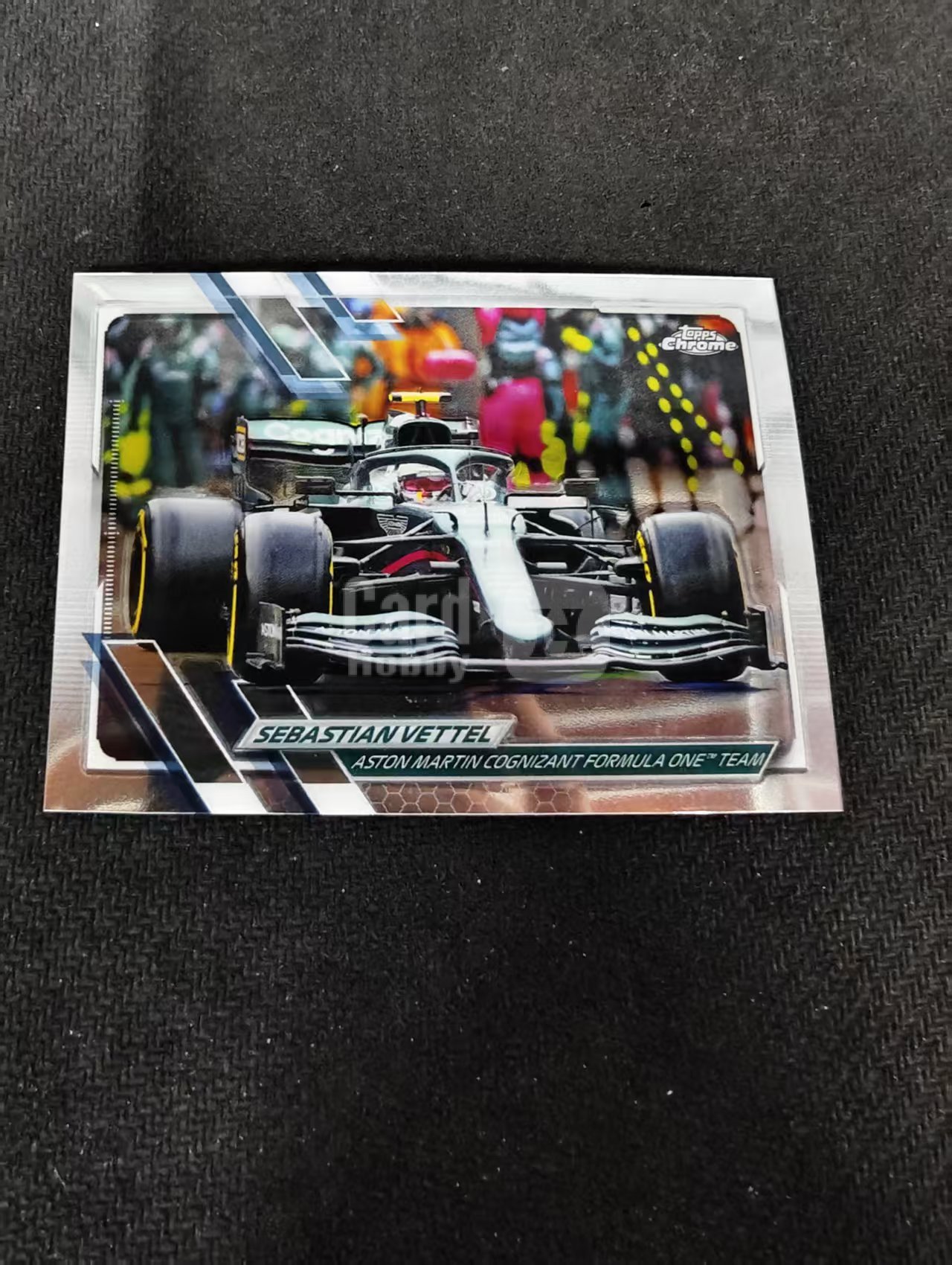 2021 Topps Chrome Sebastian Vettel F1 阿斯顿马丁 维特尔 划痕 边角瑕疵 #102