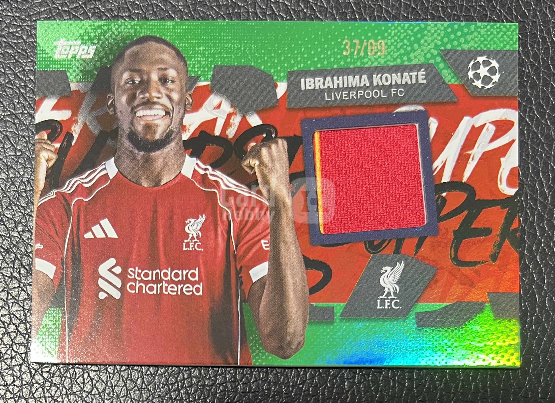 2026 Topps Topps Ibrahima Konate UCC 欧冠 科纳特 法国 利物浦 37/99编 绿折 亲穿物料切割 收藏必备 卡品如图