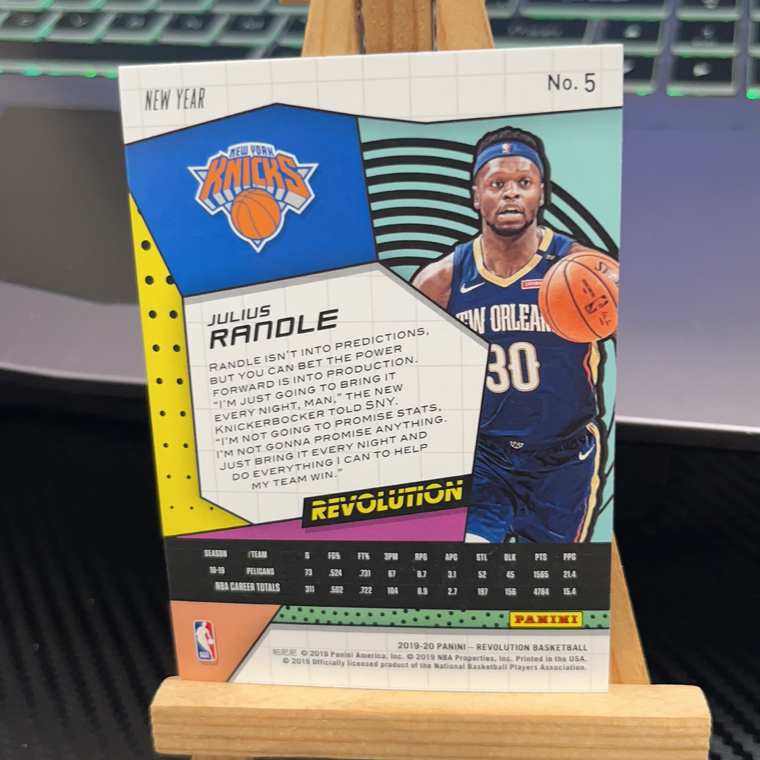 2019-20 Panini Revolution Julius Randle 兰德尔 尼克斯 银折 折射 革命系列 卡品如图 凑图必备 值得收藏!免费代卖!