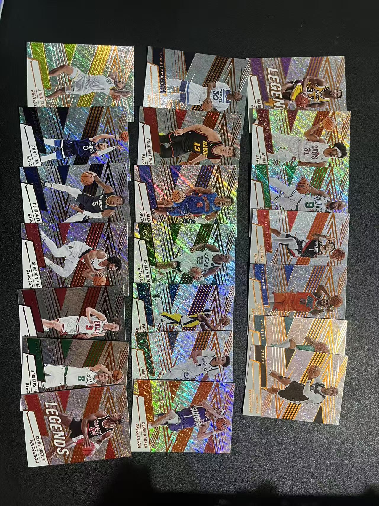 2024-25 Panini Revolution Magic Johnson 革命 魔术师 约翰逊 吉迪 米德尔顿 布克 克里斯 保罗 夏普 等 base 折射 21张 如图 龙龙龙