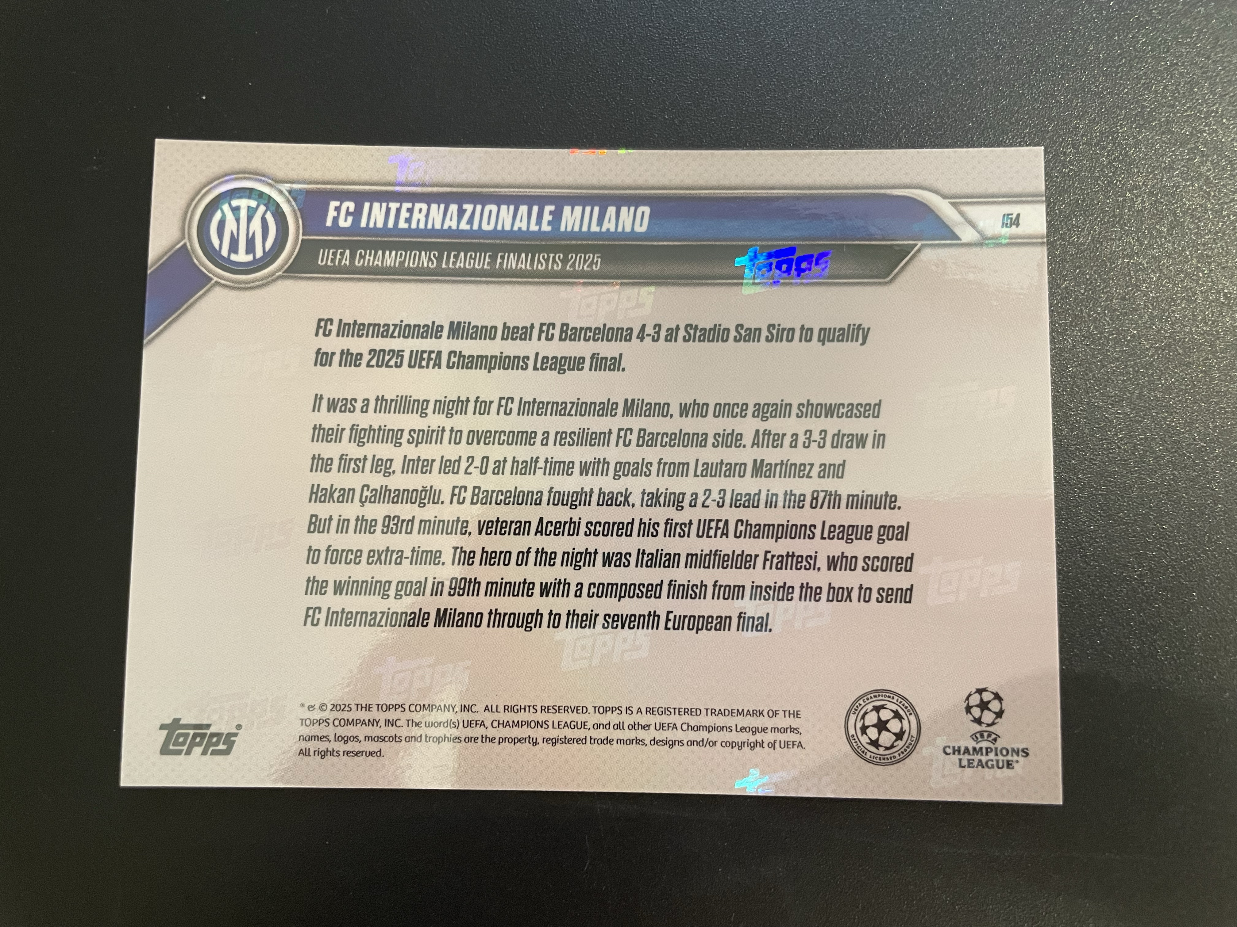 2025 Topps now Lautaro Martínez 【hellfire拍卖】topps now 2025 国米 国际米兰 两回合淘汰巴萨进入欧冠决赛 赛后庆祝选图 jjj