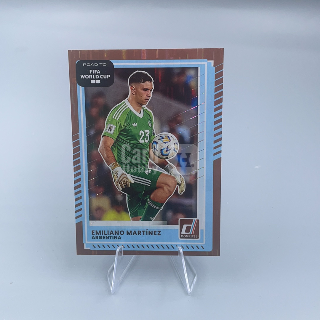 2025-26 Panini Donruss Emiliano Martínez 【顺丰速运 只合并不累计】杜蕾斯 世界杯之路 卡品如图 阿根廷 大马丁 Z5