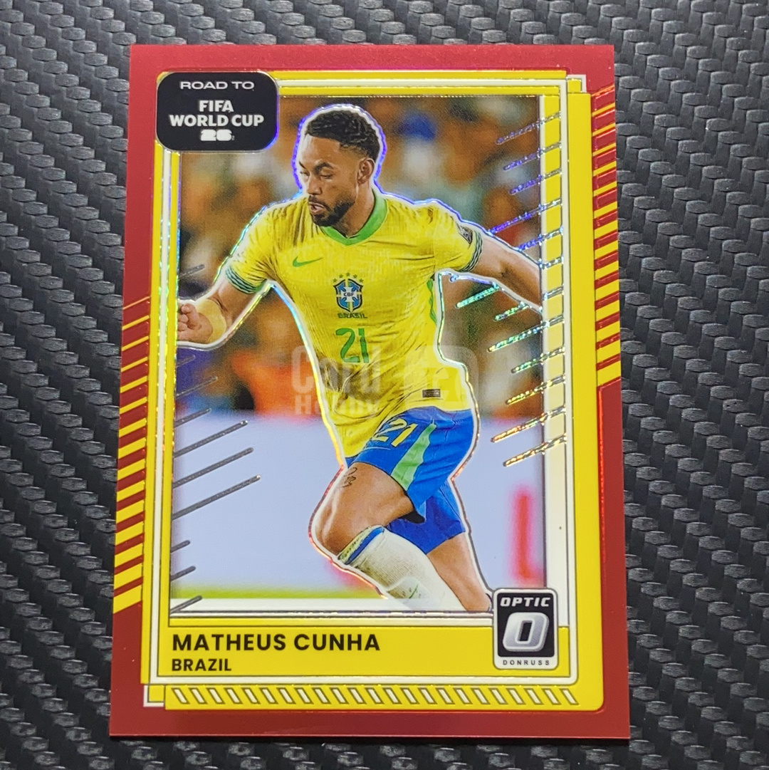 【小牛代拍】2025-26 Panini Donruss 杜蕾斯 Optic Matheus Cunha 马特乌斯 库尼亚 巴西 曼联 狼队 狼队 红折 61/199编 卡品如图(polo)