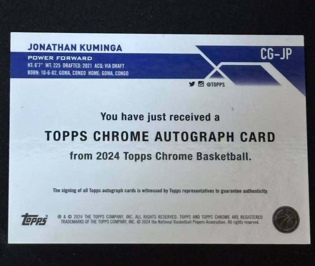 2024 Topps chroms Jonathan Kuminga 【磊子球星卡】乔纳森库明加 签字 紫马赛克折 收藏必备