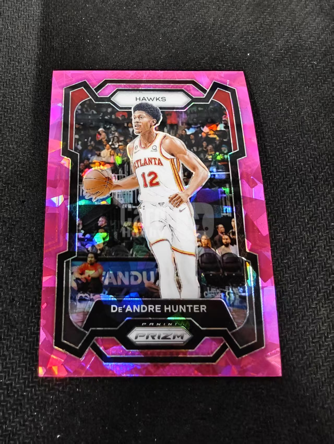 2023-24 Panini Prizm DeAndre Hunter 德安德烈 亨特 老鹰 粉碎冰 PZ 划痕 边角瑕疵 #207