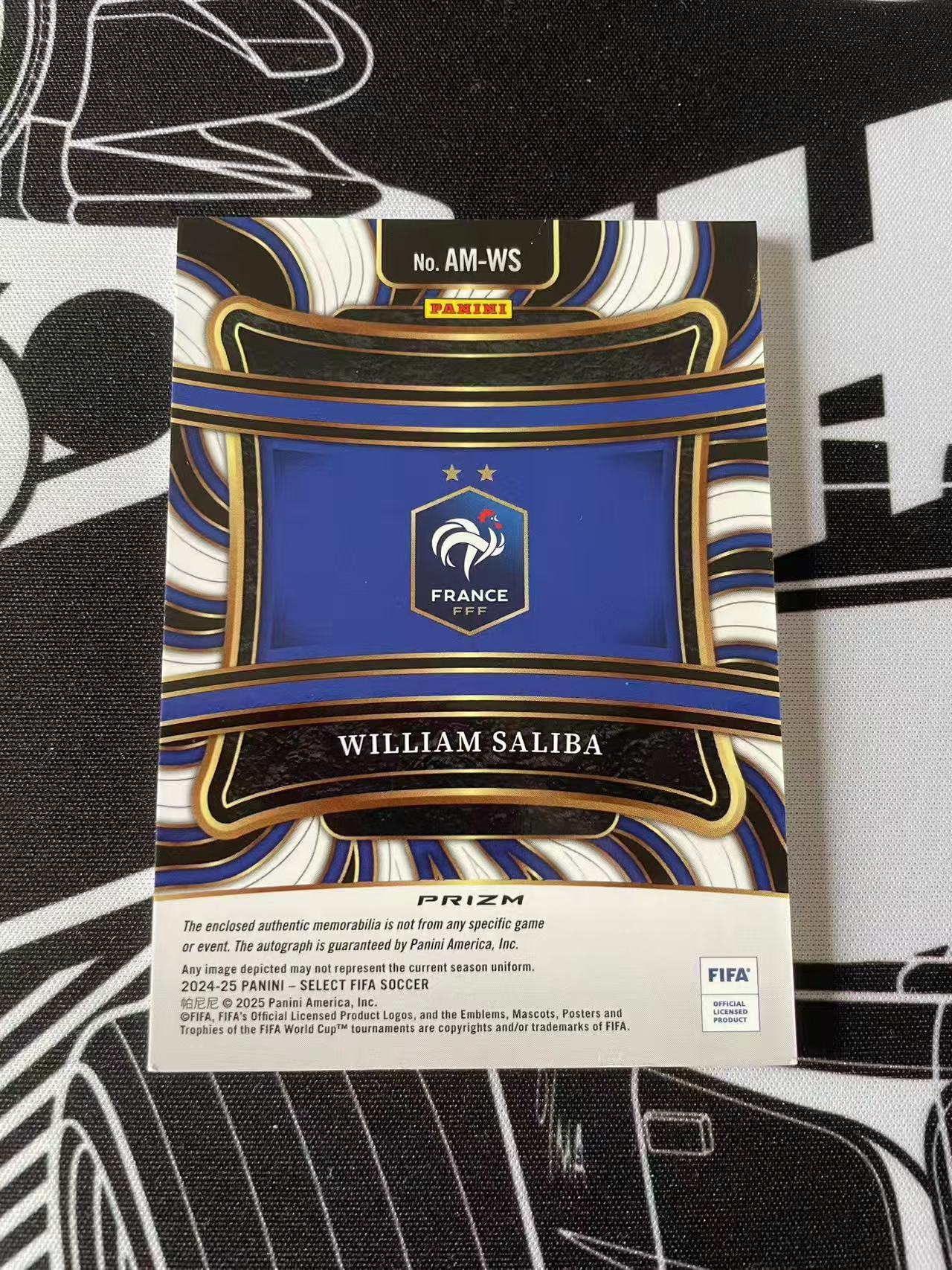 2024-25 Panini Select FIFA William Saliba 帕尼尼 SE 法国 萨利巴 小窗 球衣 物料 切割 签字 银折 折射 阿森纳 英超 卡品如图 凑套必备