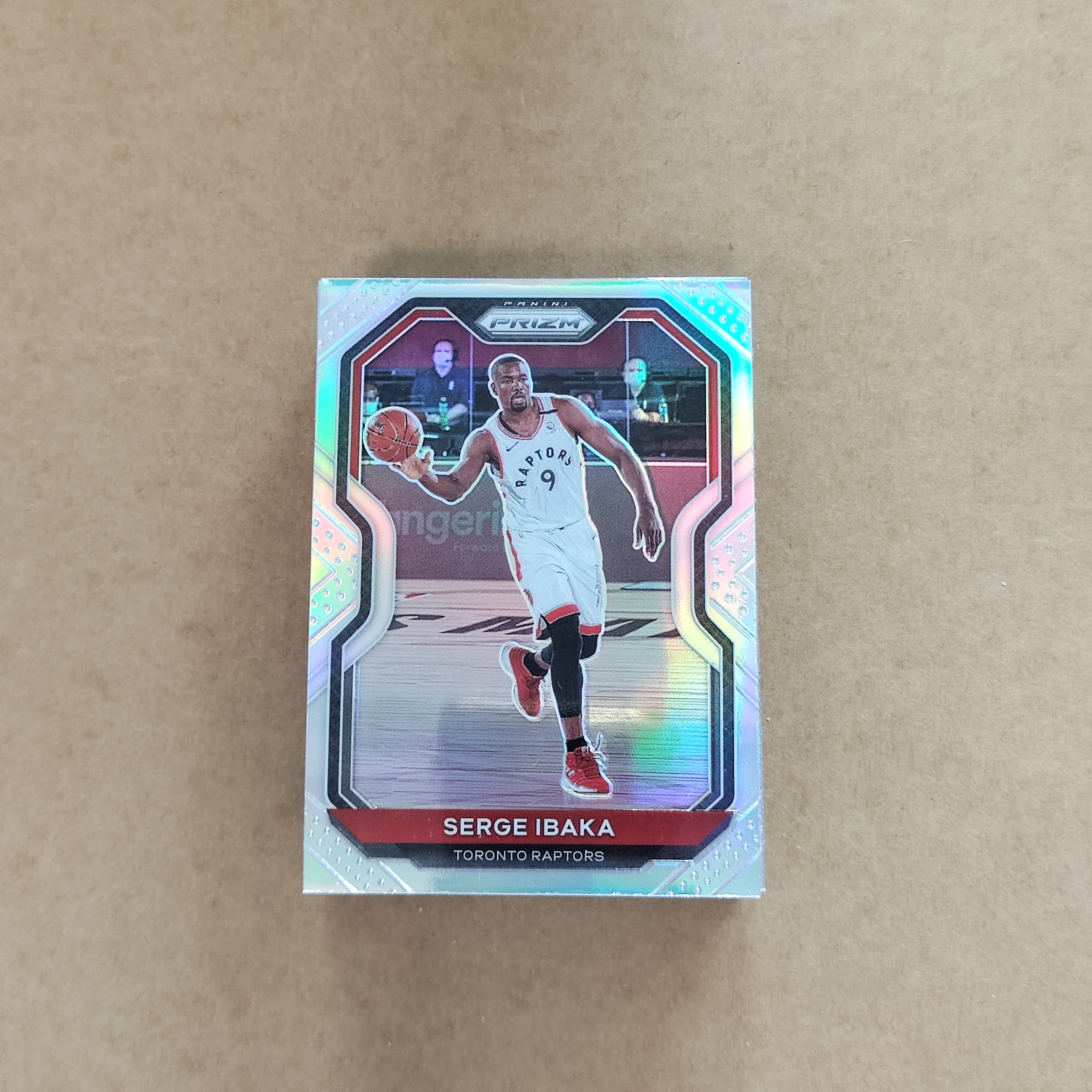 2020-21 【HADE拍卖-手续费0％】 prizm Serge Ibaka 伊巴卡     pz银折 单卡base 卡品如图ZKB61