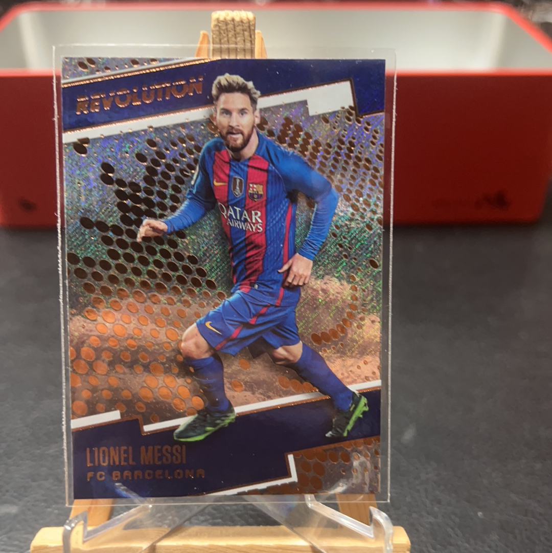 【SY代卖sy0297-可累积-瑕疵看图】2017 Panini Revolution Lionel Messi 梅西 巴萨 巴塞罗那 革命