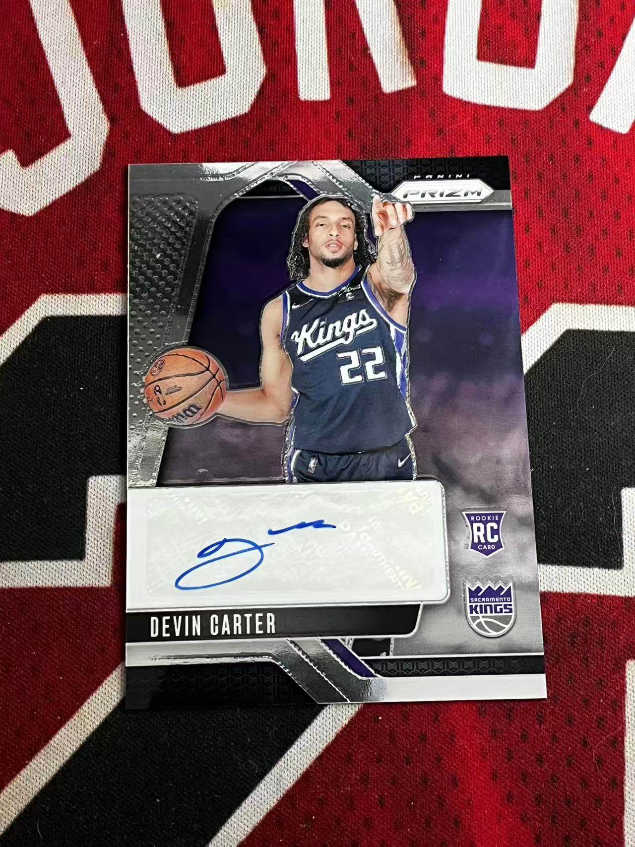 【接寄拍费率低至5%含卡淘手续费】2024-25 PANINI PRIZM PZ系列 国王 新秀RC 德文卡特 签字卡 正新秀签 专收凑套必备【烂臭嘴拍卖】