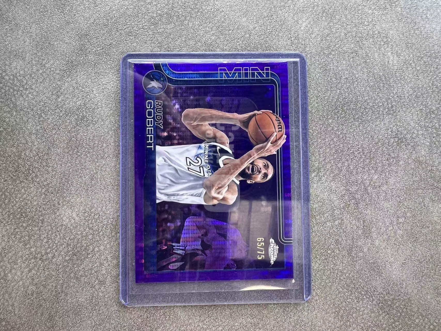 3931【330球星卡实体店代卖】2025 Topps Chrome TC元年 鲁迪戈贝尔(Rudy Gobert)紫脉冲折 65/75编 仅顺丰寄付(WWTY)