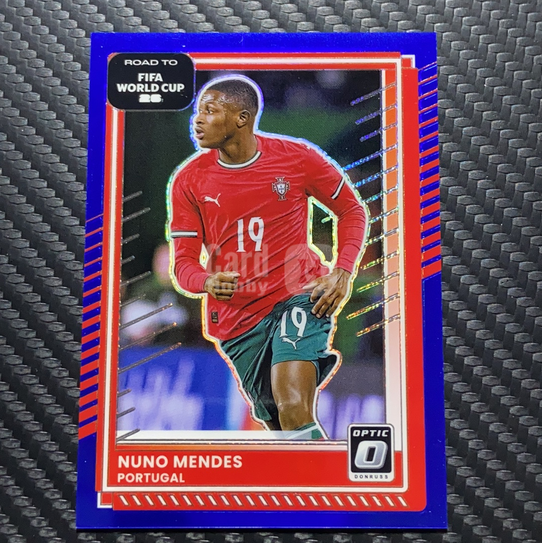 【小牛代拍】2025-26 Panini Donruss Nuno Mendes 杜蕾斯 FIFA 门德斯 葡萄牙 蓝折 42/75编 卡品如图(polo)