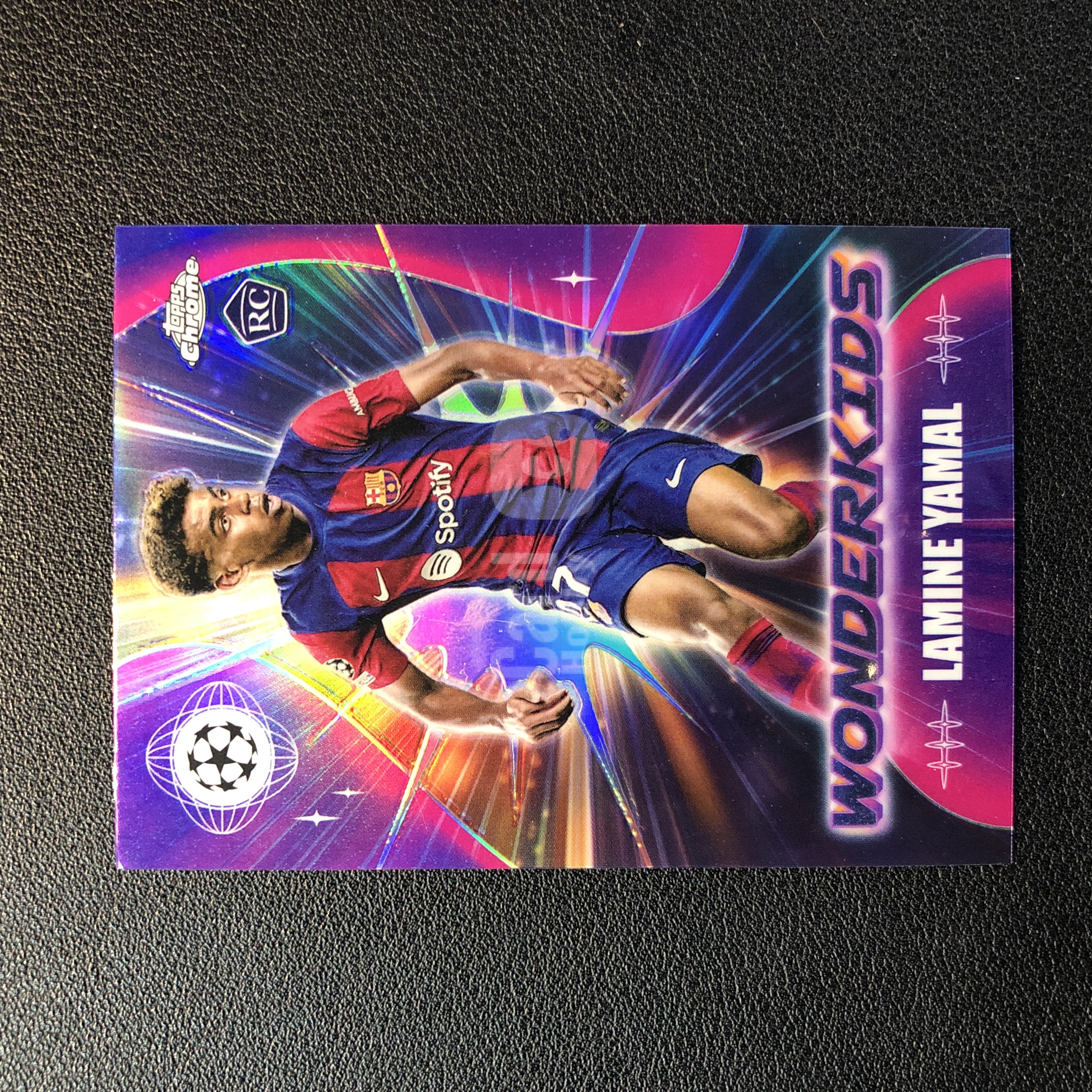 2023-24 Topps Chrome Lamine Yamal RC 拉明 亚马尔 神奇小妖 特卡 银折 巴萨 巴塞罗那 RC新秀 欧冠TC 瑕疵如图