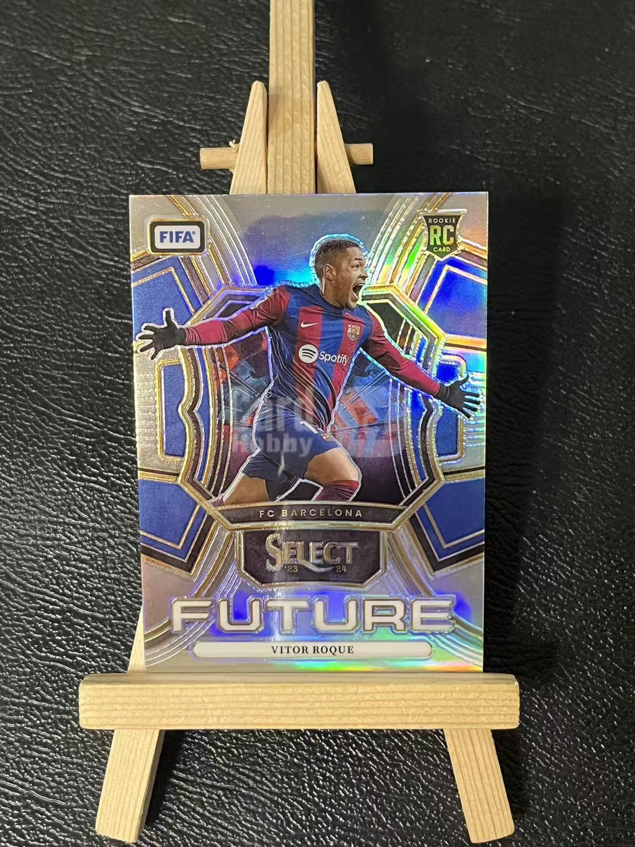 2023-24 Panini Select vitor roque RC 维克托 罗克 特卡 新秀 巴萨 银折 实卡精美 卡品如图 LA-2