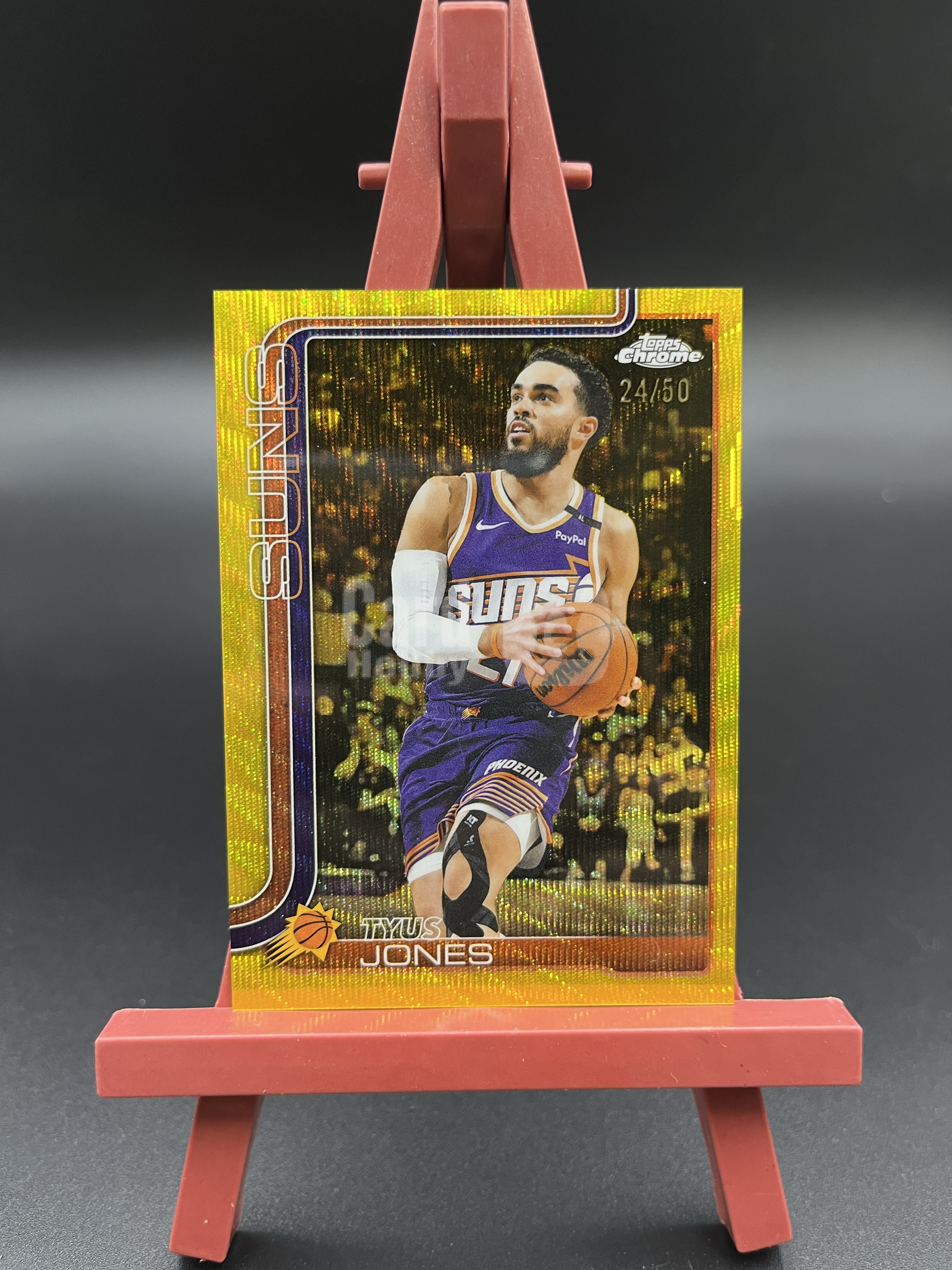 【西子拍卖】2025-26 Topps Chrome TC Tyus Jones 泰厄斯 琼斯 太阳 24/50编 金折 金波纹折 折射 卡品如图 DL87