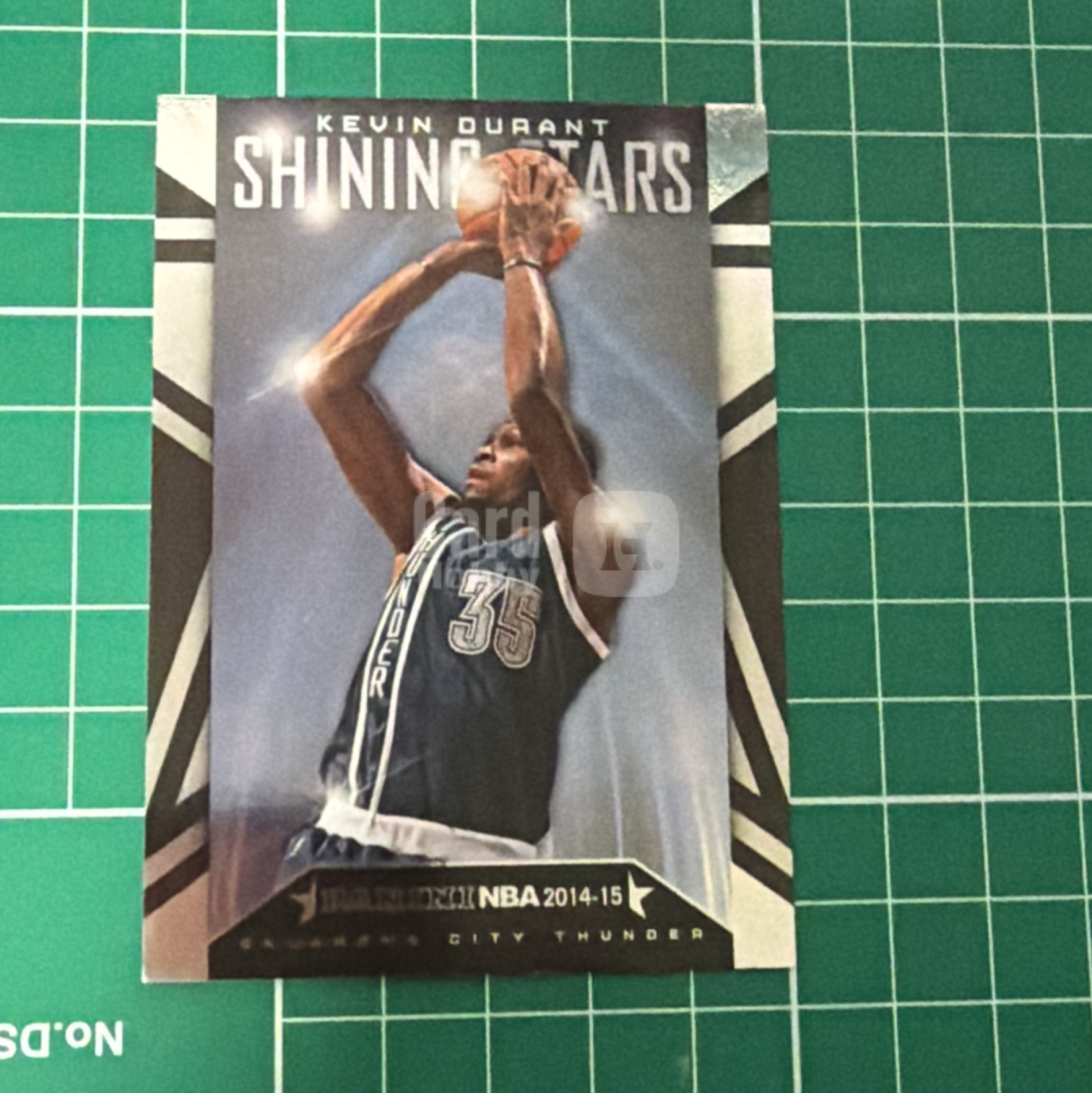 2014-15 Panini Americana Kevin Durant S.p.a.凯文杜兰特 死神 KD 聚光灯 闪卡 特卡 十年老卡 绝版卡 稀有大比例