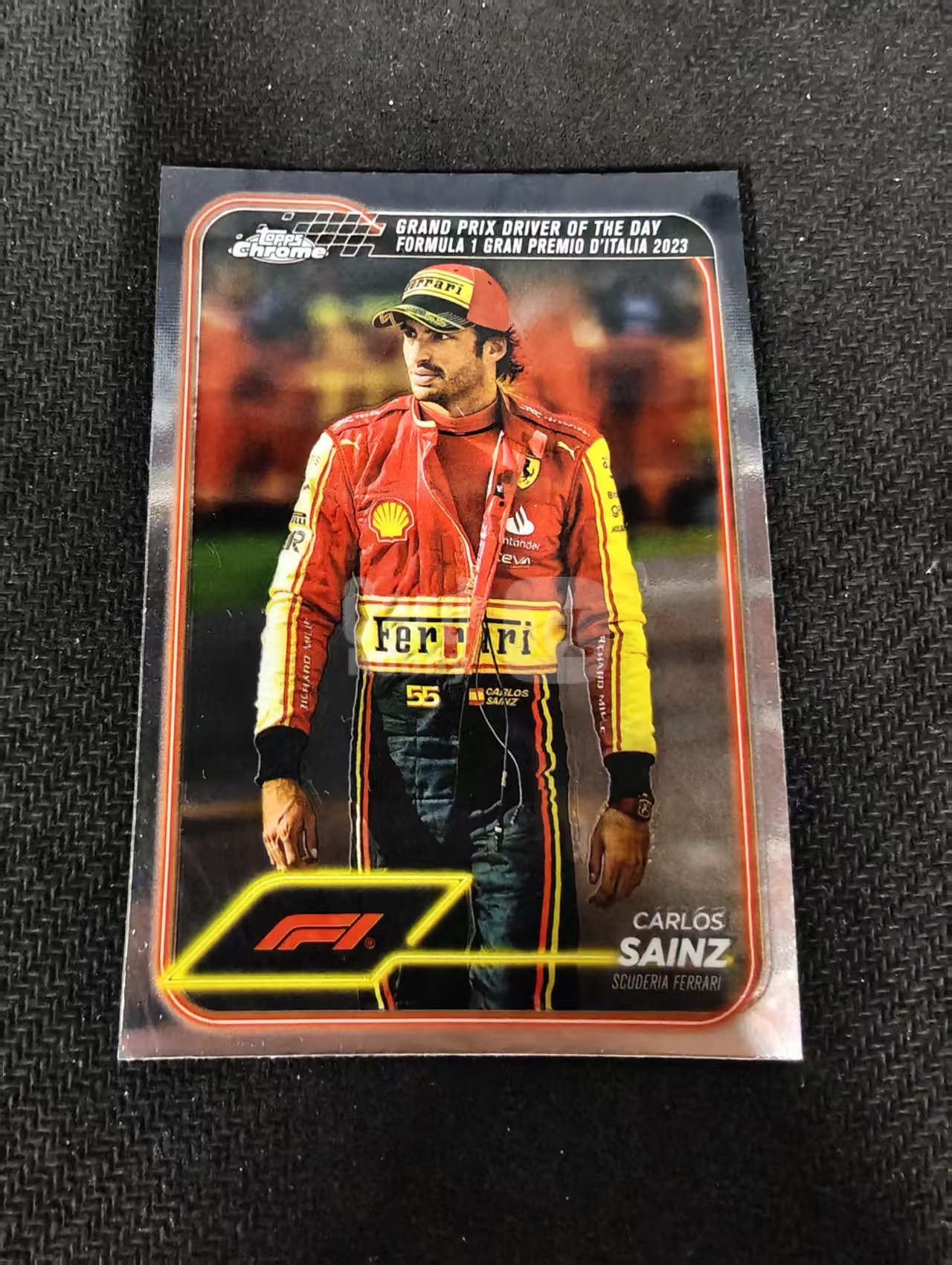 2024 Topps Chrome Carlos Sainz 卡洛斯 赛恩斯 法拉利车队 F1 划痕 边角瑕疵 #172