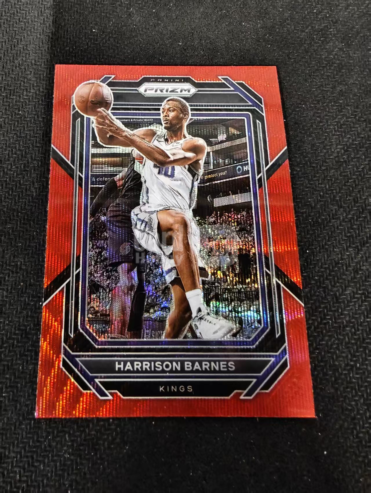 2022-23 Panini Prizm Harrison Barnes 哈里森 巴恩斯 国王 红波纹 PZ 划痕 边角瑕疵 #131