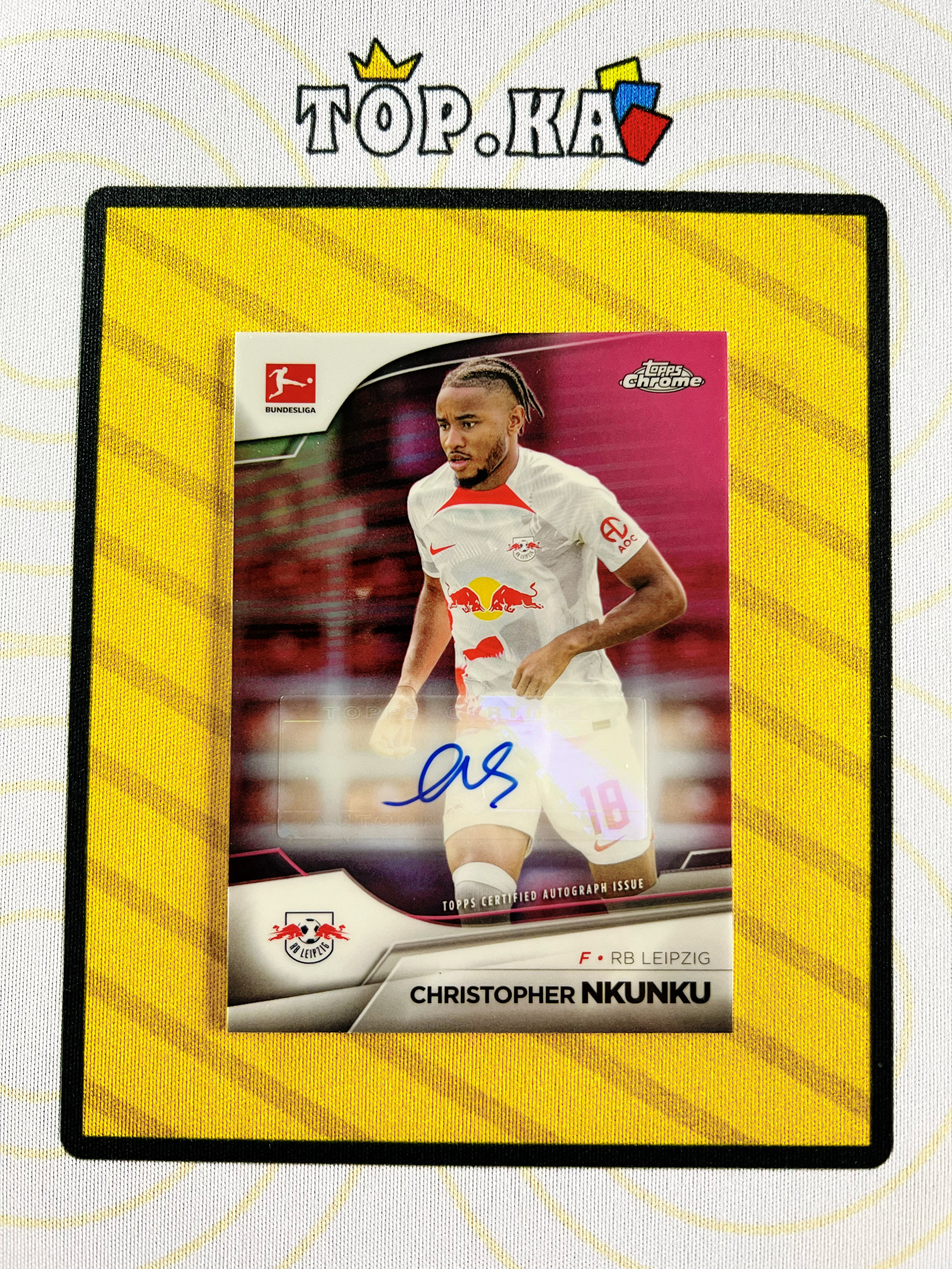 【顶尖卡社】 2023 Topps Chrome Christopher Nkunku 德甲 莱比锡红牛 恩昆库 40/75编 签字 折射 粉折 详情看描述 瑕疵如图【LIUN】