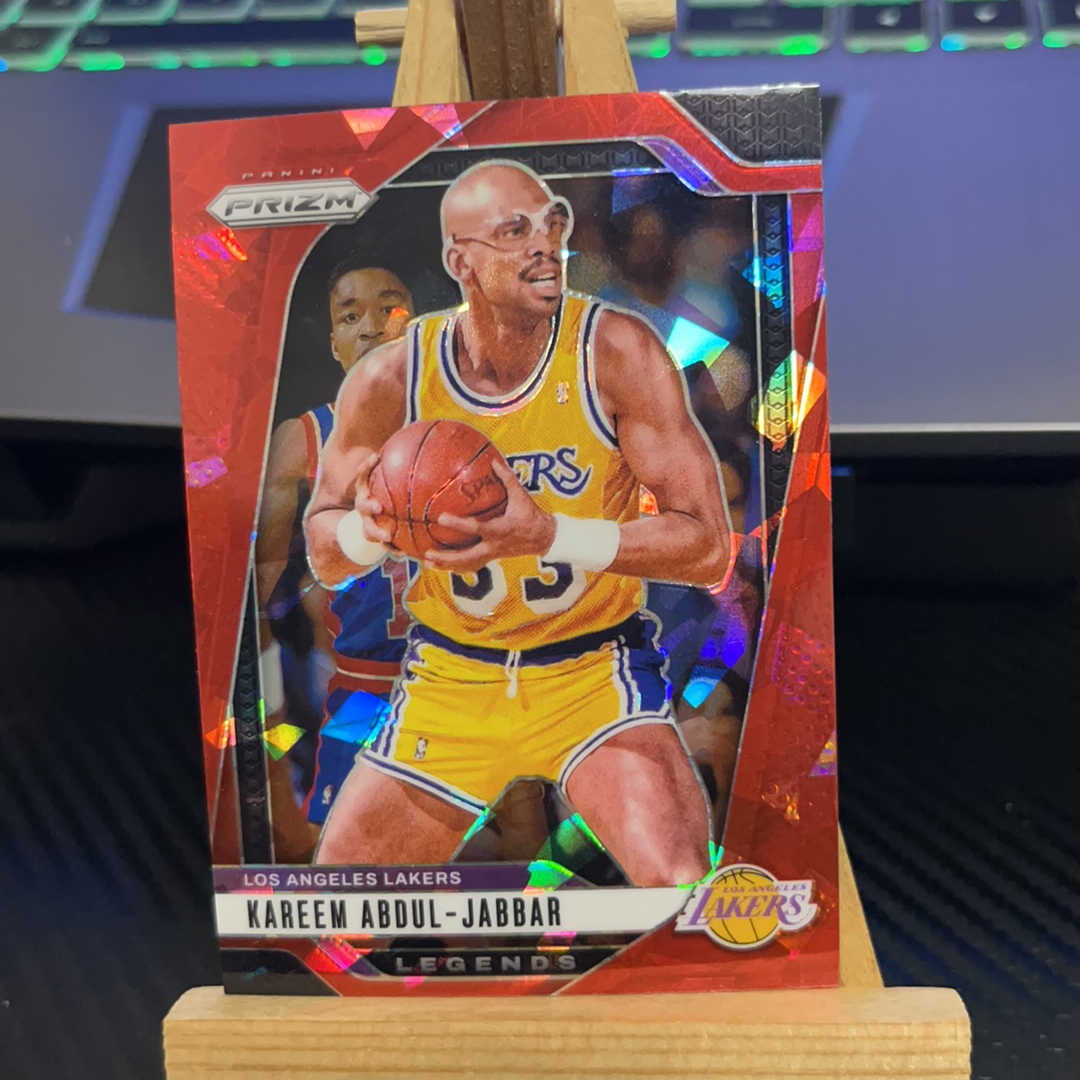 2024-25 Panini Prizm Kareem Abdul-Jabbar 贾巴尔 湖人 红碎冰 折射 prizm系列 卡品如图 凑图必备 值得收藏!免费代卖!