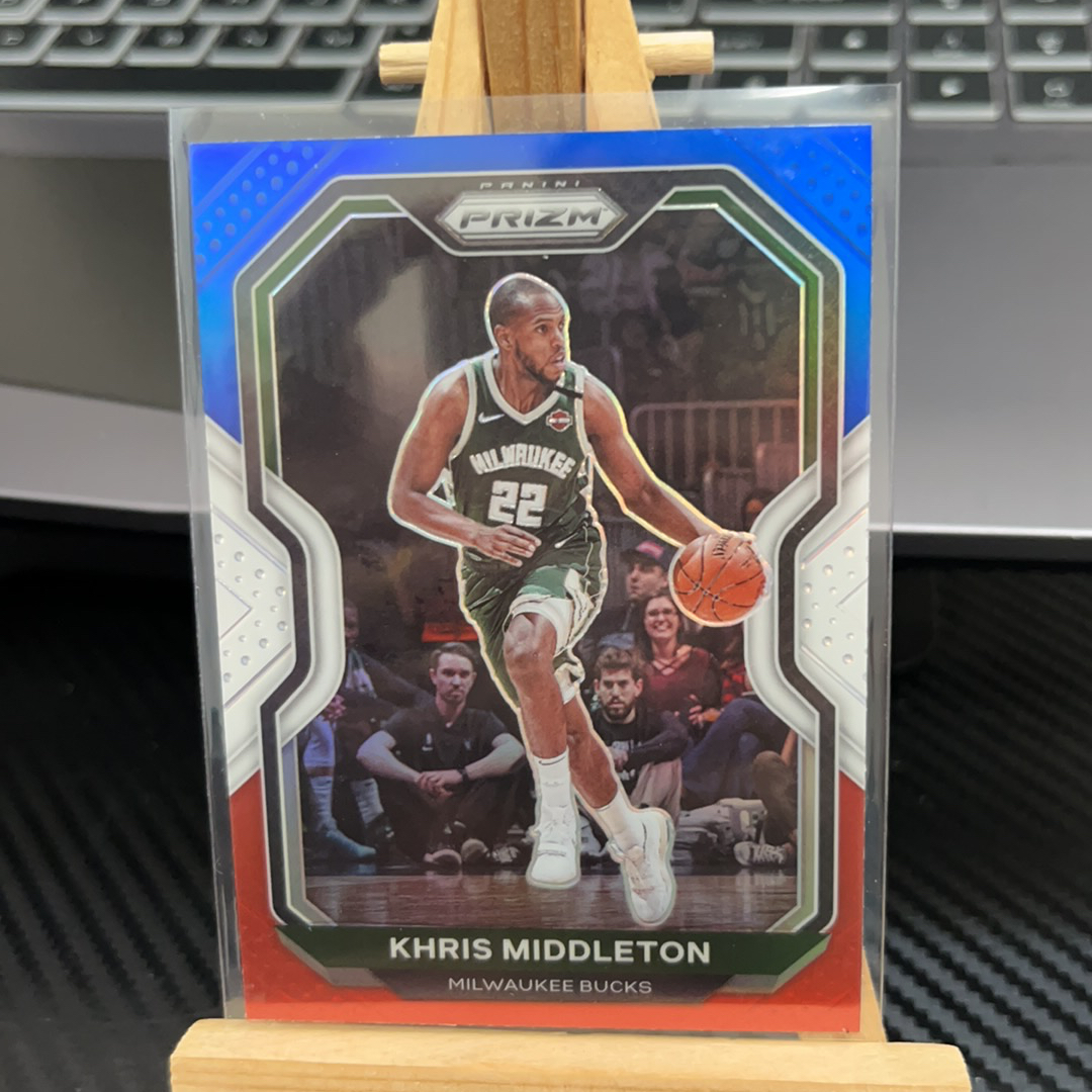 2020-21 Panini Prizm Khris Middleton 米德尔顿 雄鹿 三色折 折射 prizm系列 pz 卡品如图 瑕疵看图 看图 看图 !凑图必备 值得收藏.
