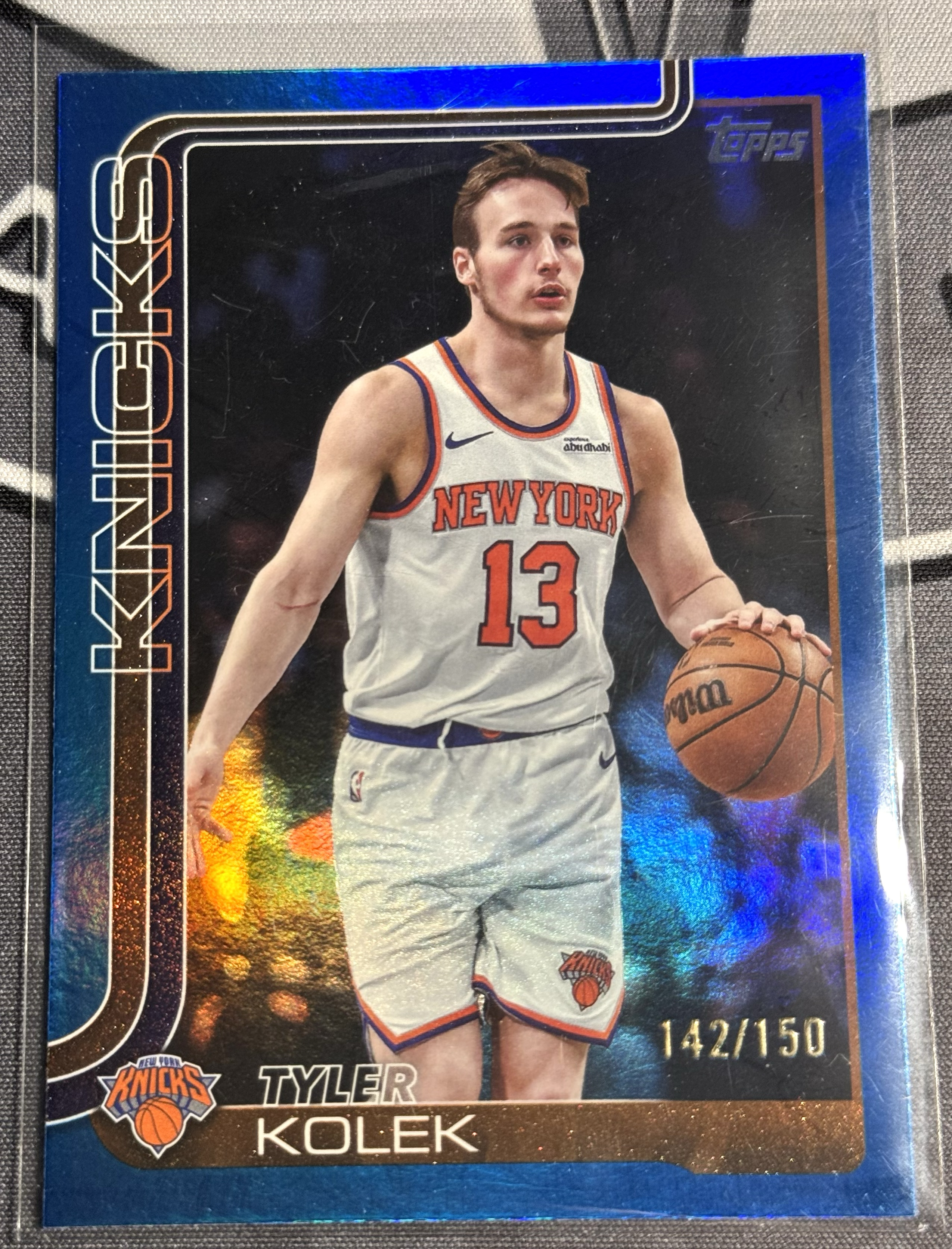 2025 Topps Flagship Tyler Kolek 纽约 尼克斯 泰勒 科勒克 科莱克 142/150编 蓝折 折射 卡品不保 瑕疵如图 XW