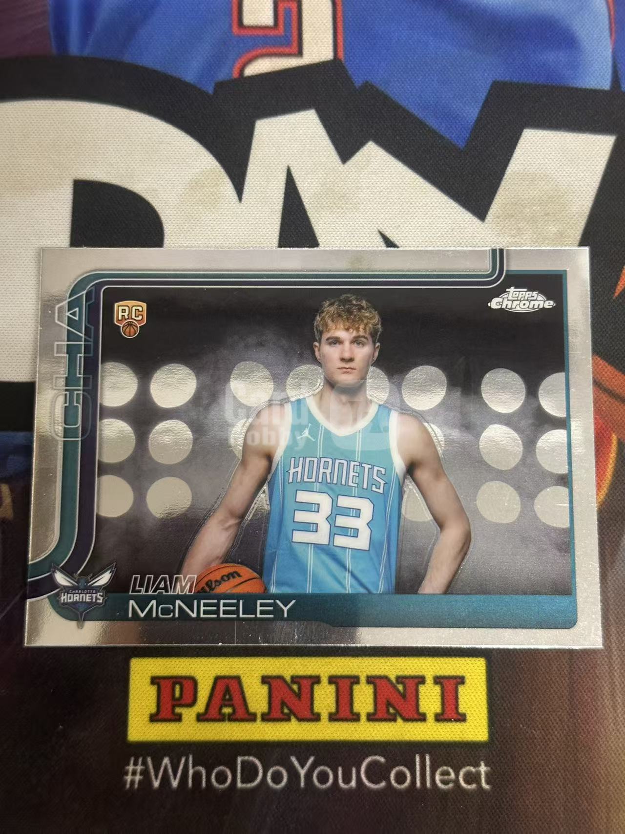2025-26 Topps Chrome Liam McNeeley RC 【小猪包代卖】黄蜂 新秀 麦克尼利 横版 变化版 大比例 SP base 元年TC 凑套 特卡